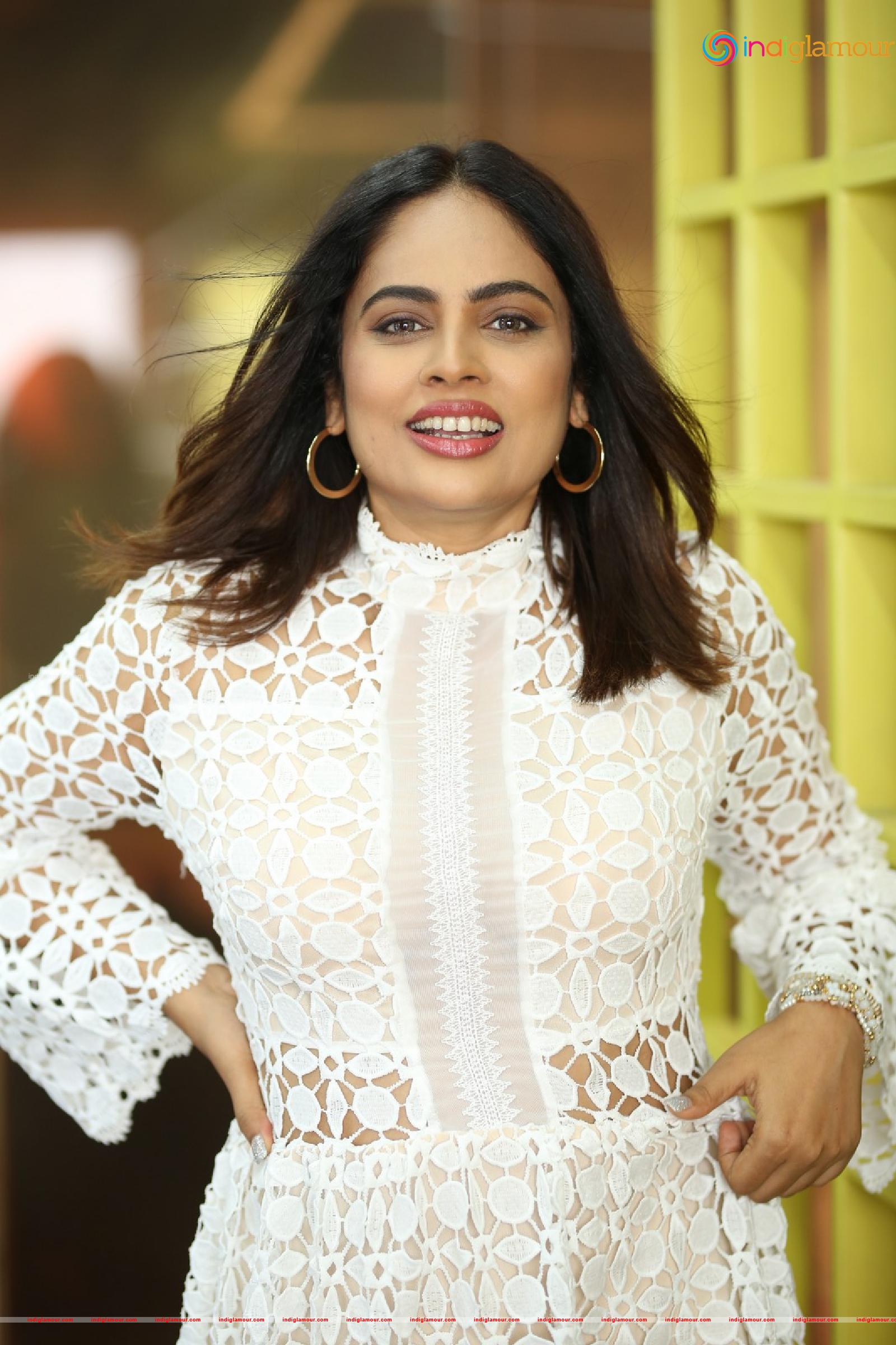 Nanditha Swetha Actress hd photo