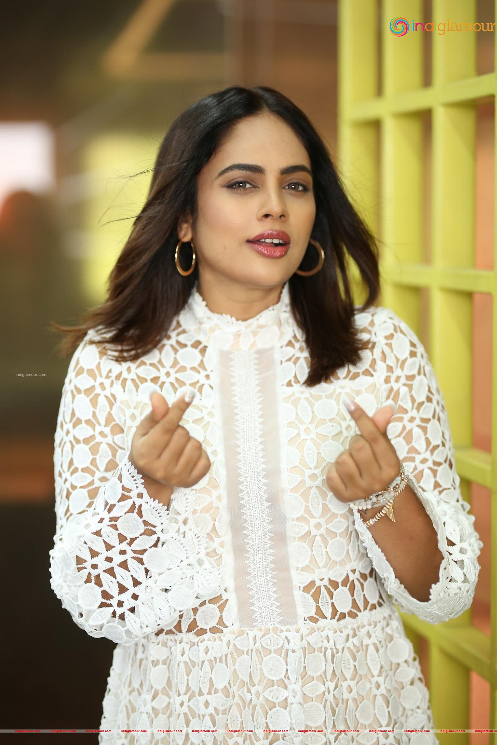 Nanditha Swetha Actress hd photo