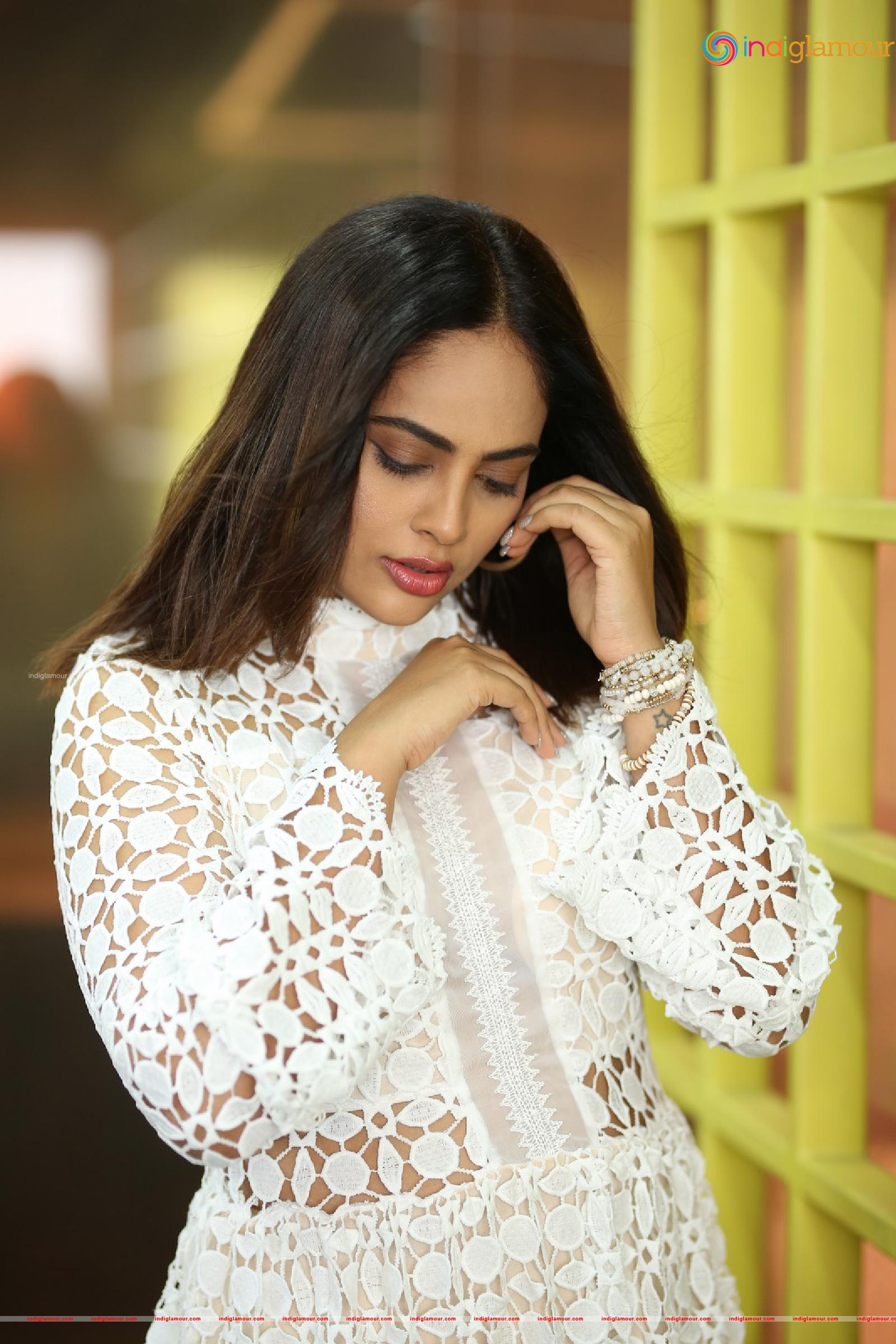 Nanditha Swetha Actress hd photo