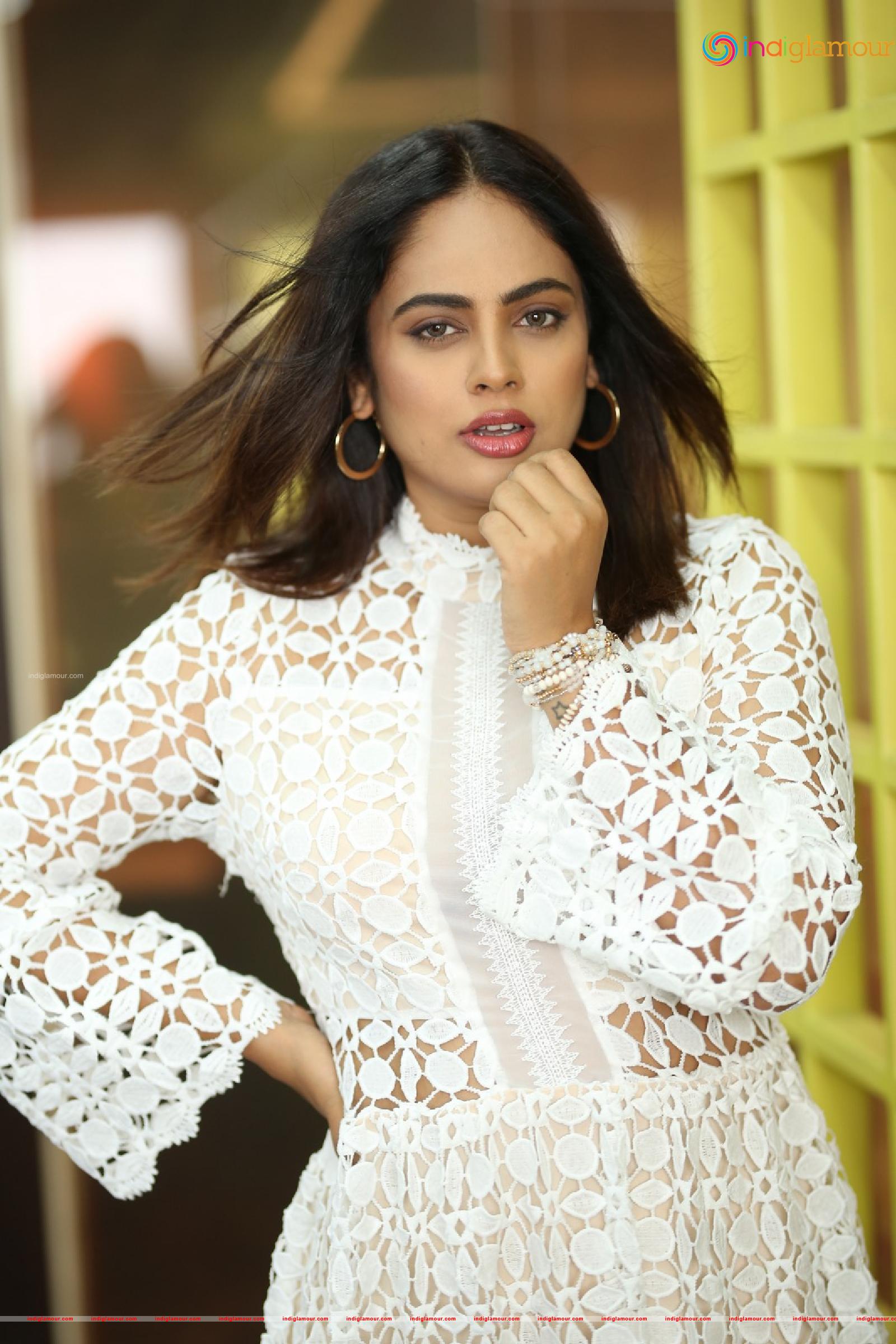 Nanditha Swetha Actress hd photo