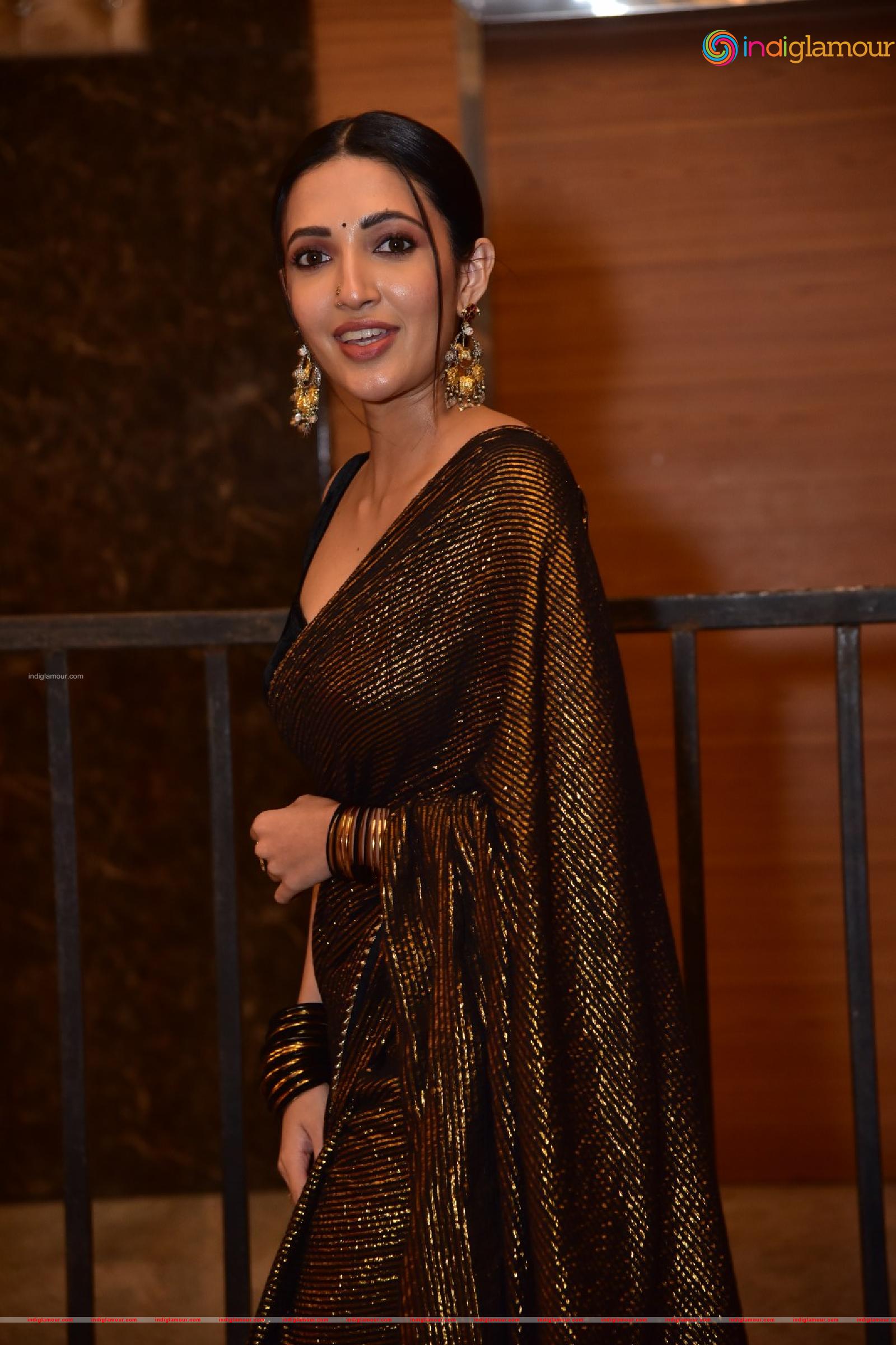 Neha Shetty Actress hd photo