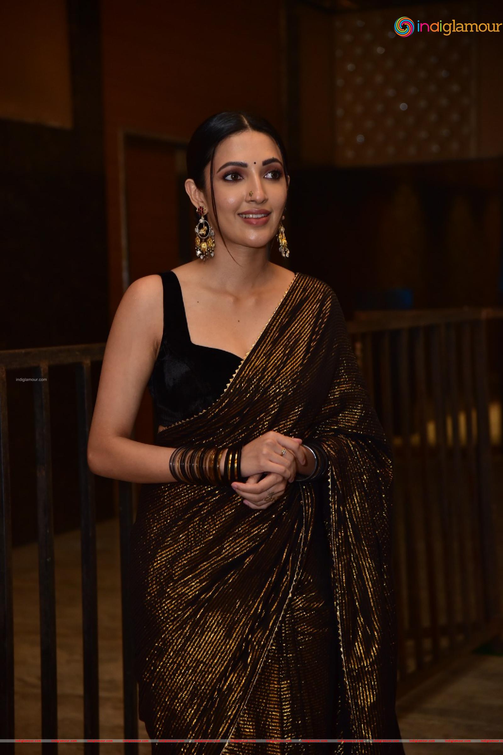 Neha Shetty Actress hd photo