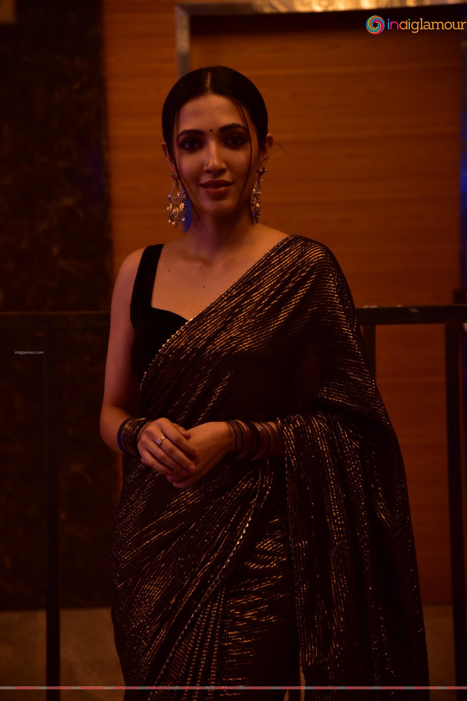 Neha Shetty Actress hd photo
