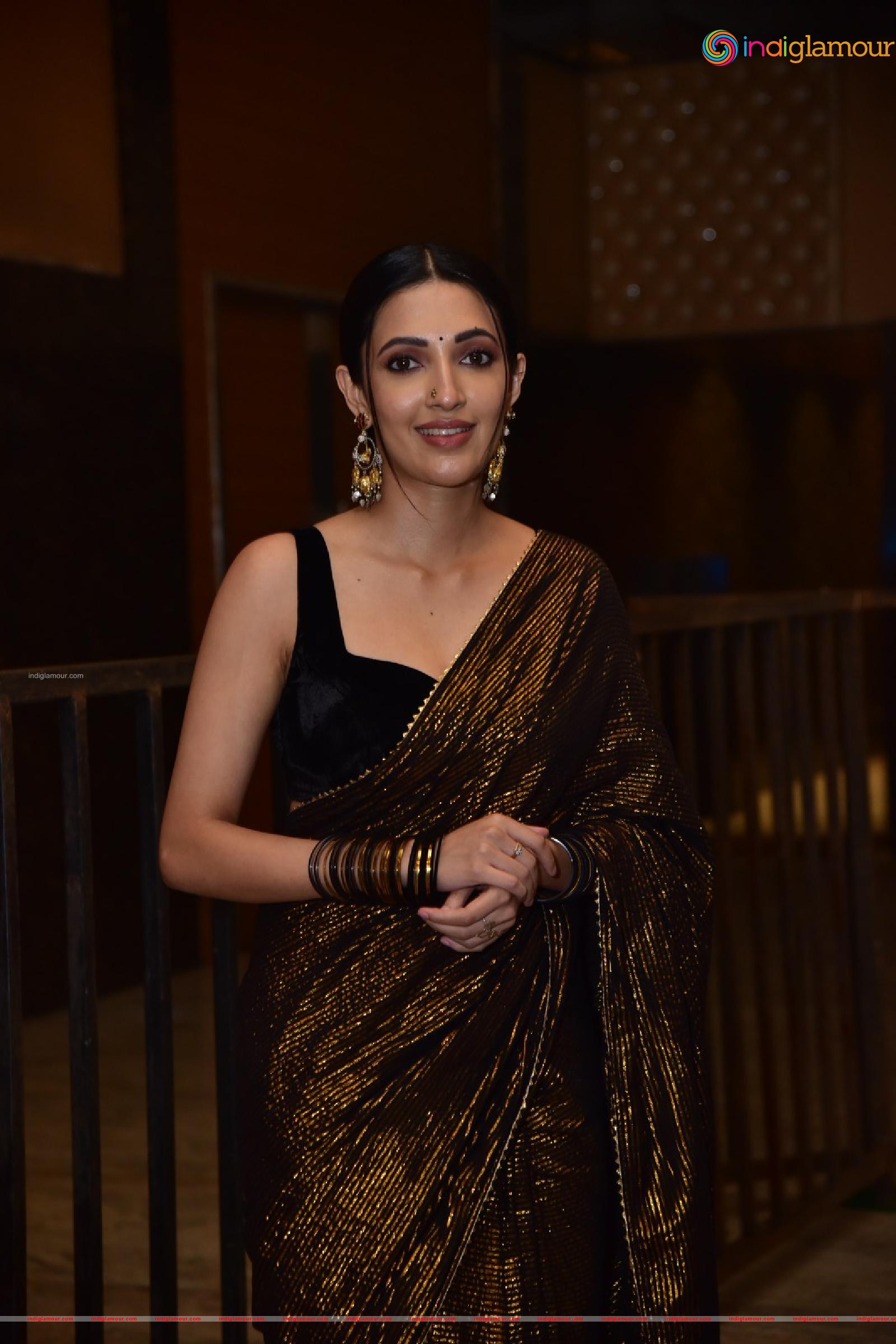 Neha Shetty Actress hd photo