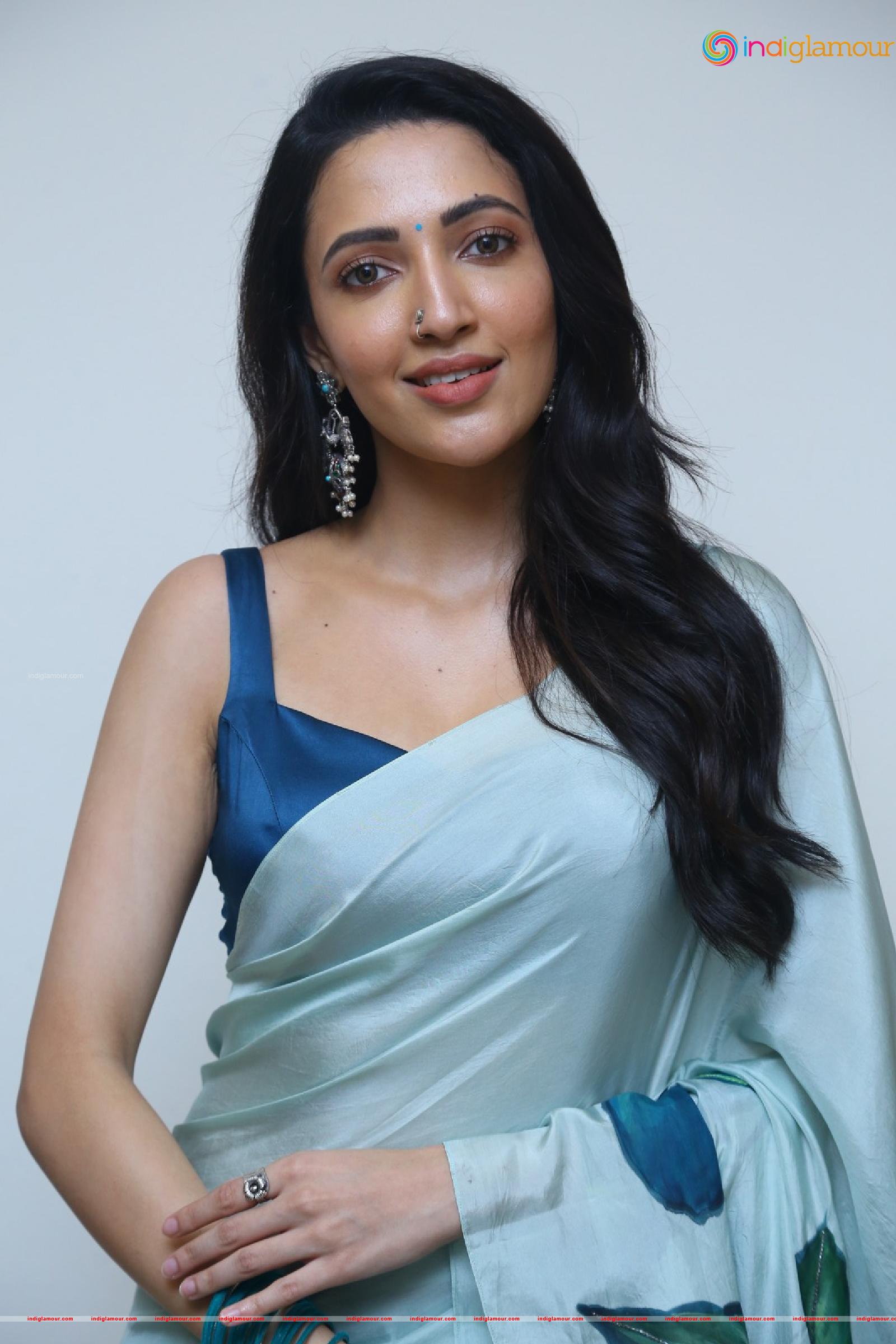 Neha Shetty Actress hd photo