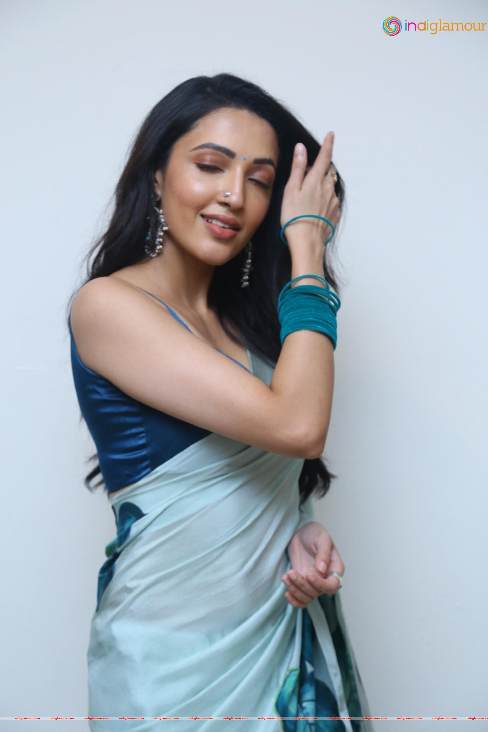 Neha Shetty Actress hd photo