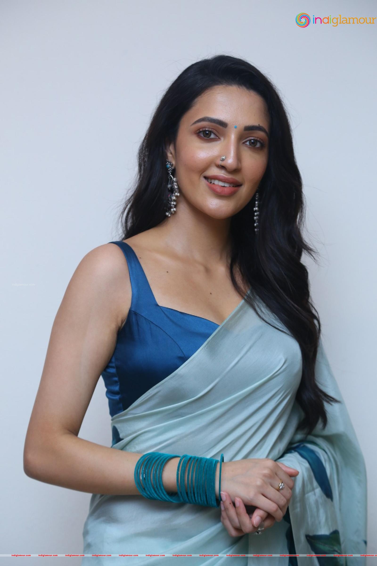 Neha Shetty Actress hd photo