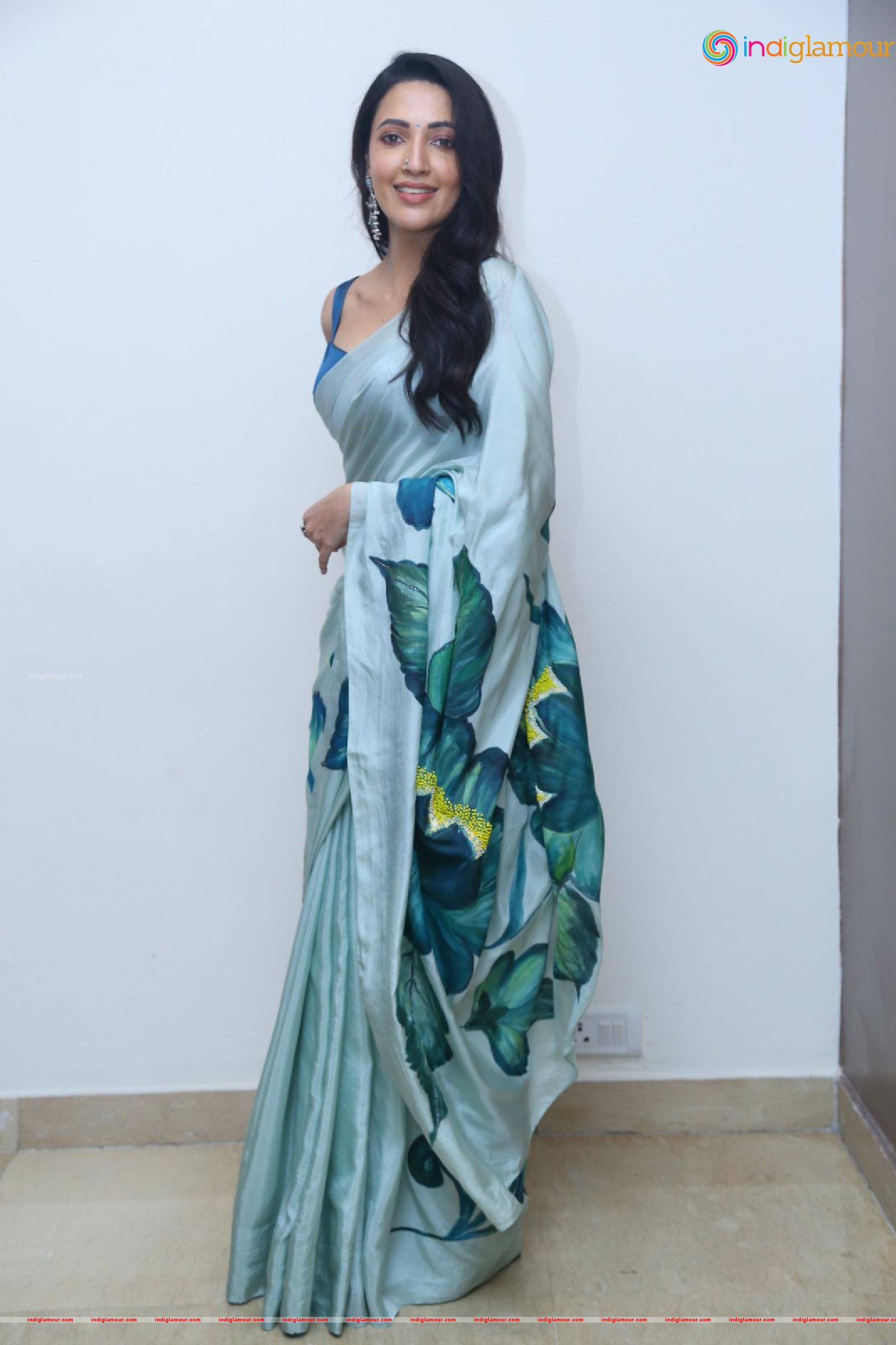 Neha Shetty Actress hd photo