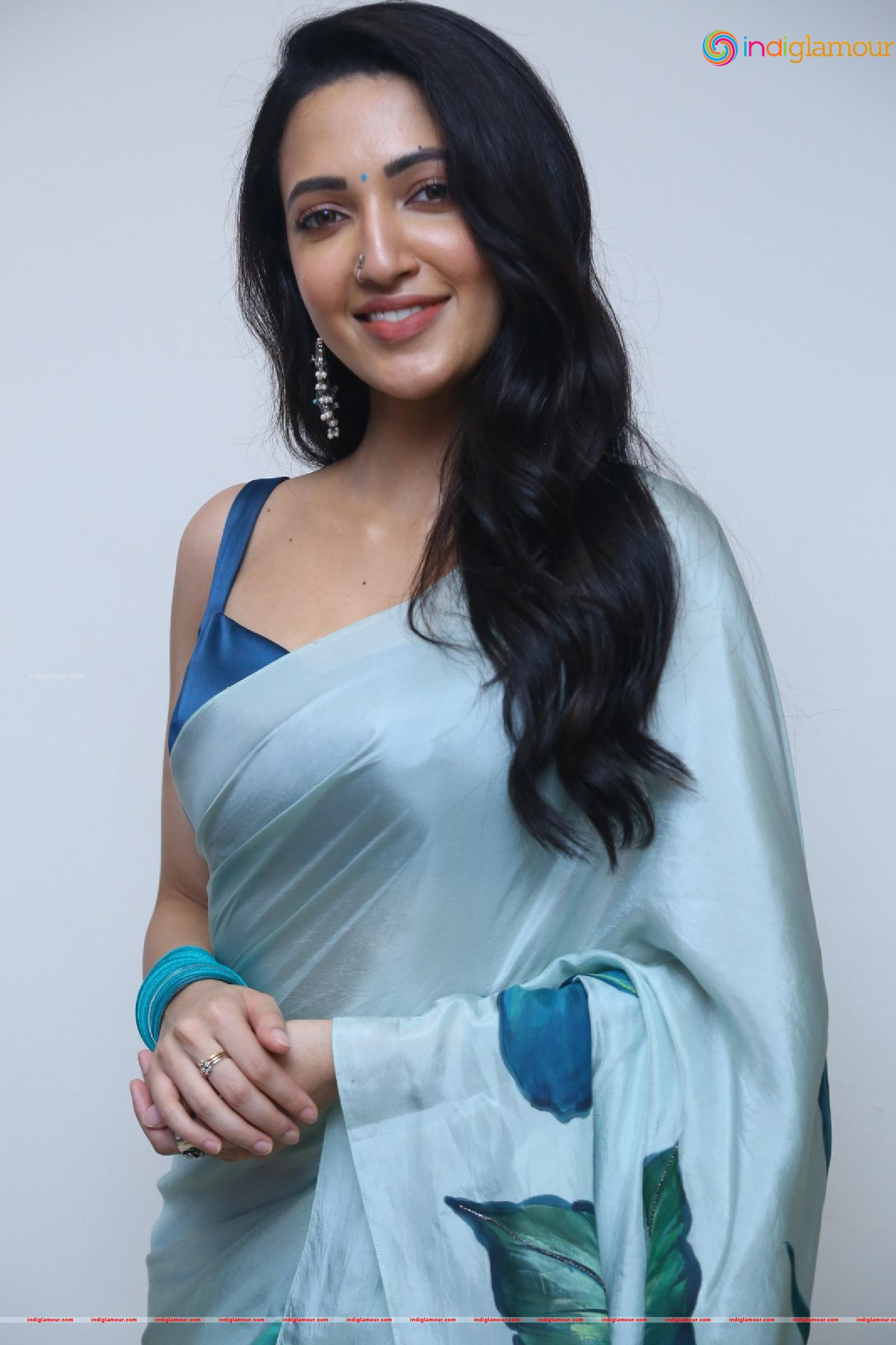 Neha Shetty Actress hd photo