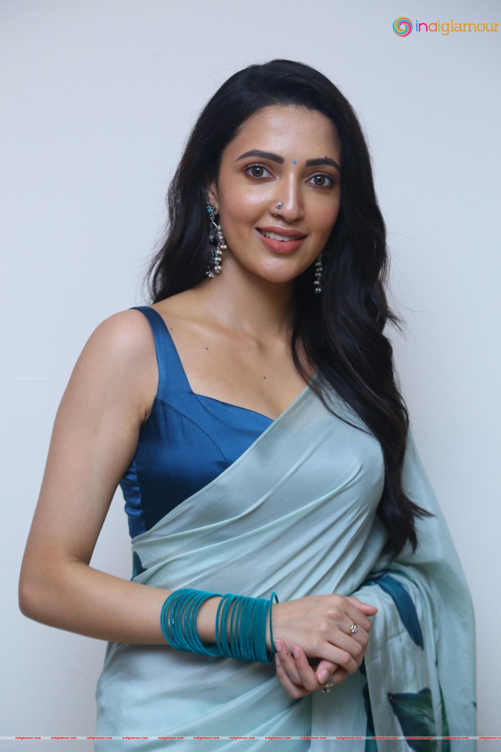 Neha Shetty Actress hd photo