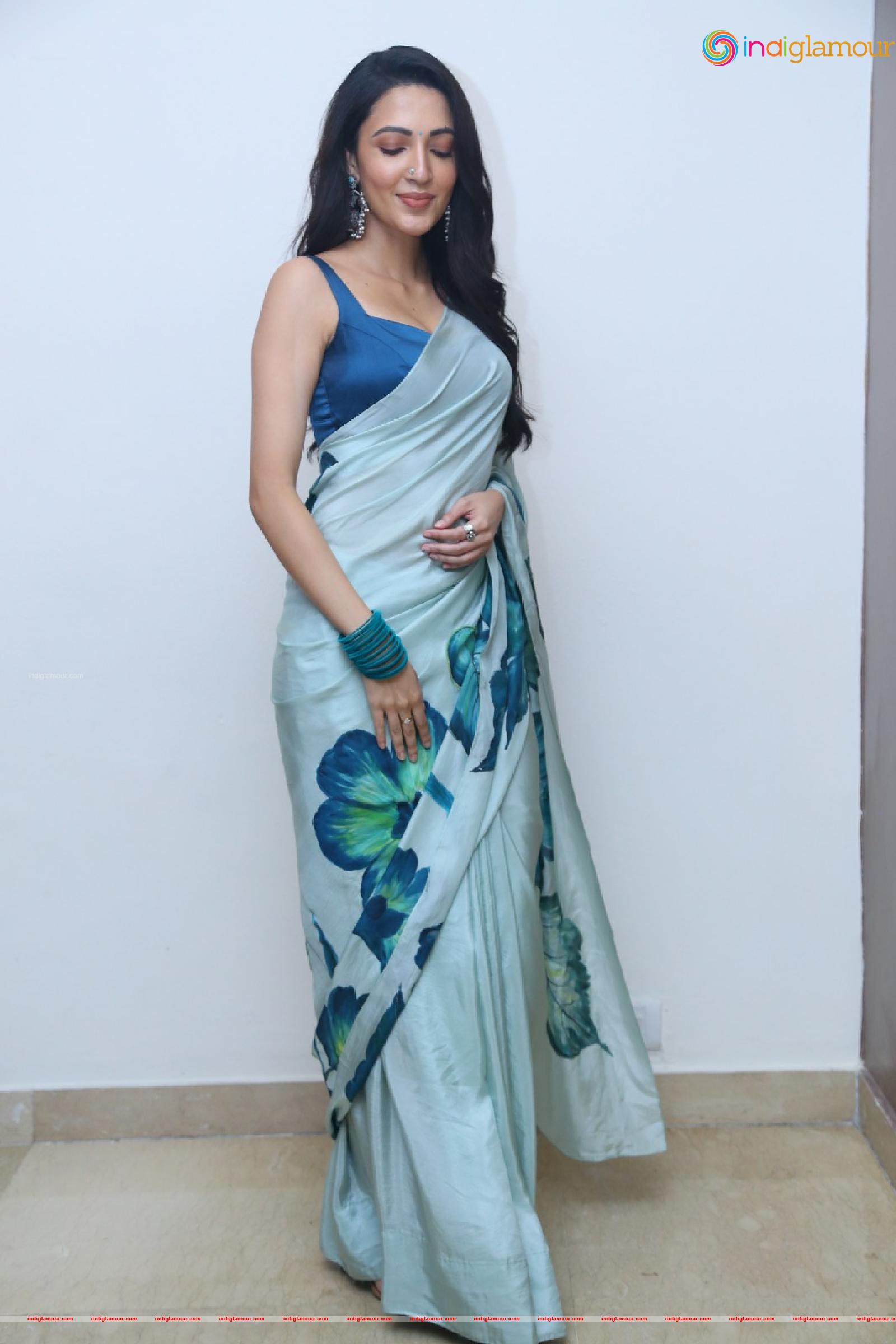 Neha Shetty Actress hd photo