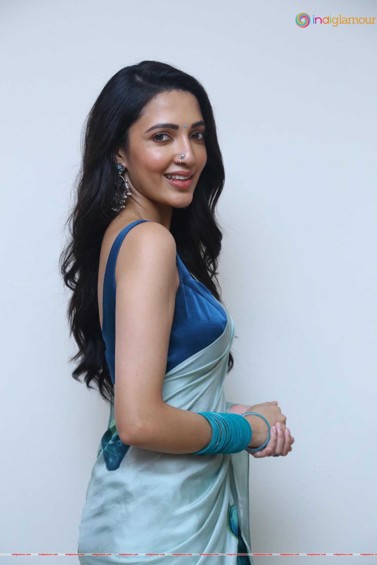 Neha Shetty Actress hd photo
