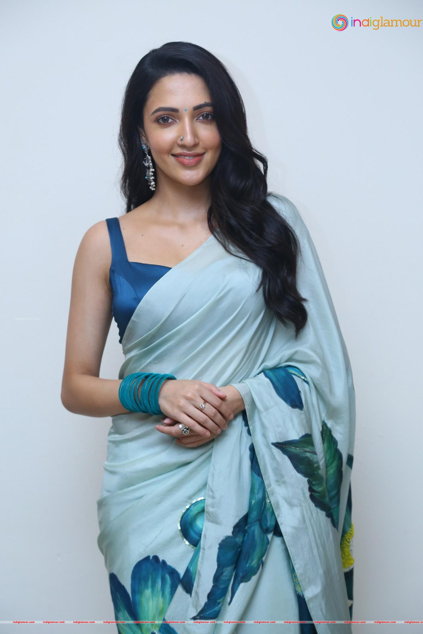 Neha Shetty Actress hd photo