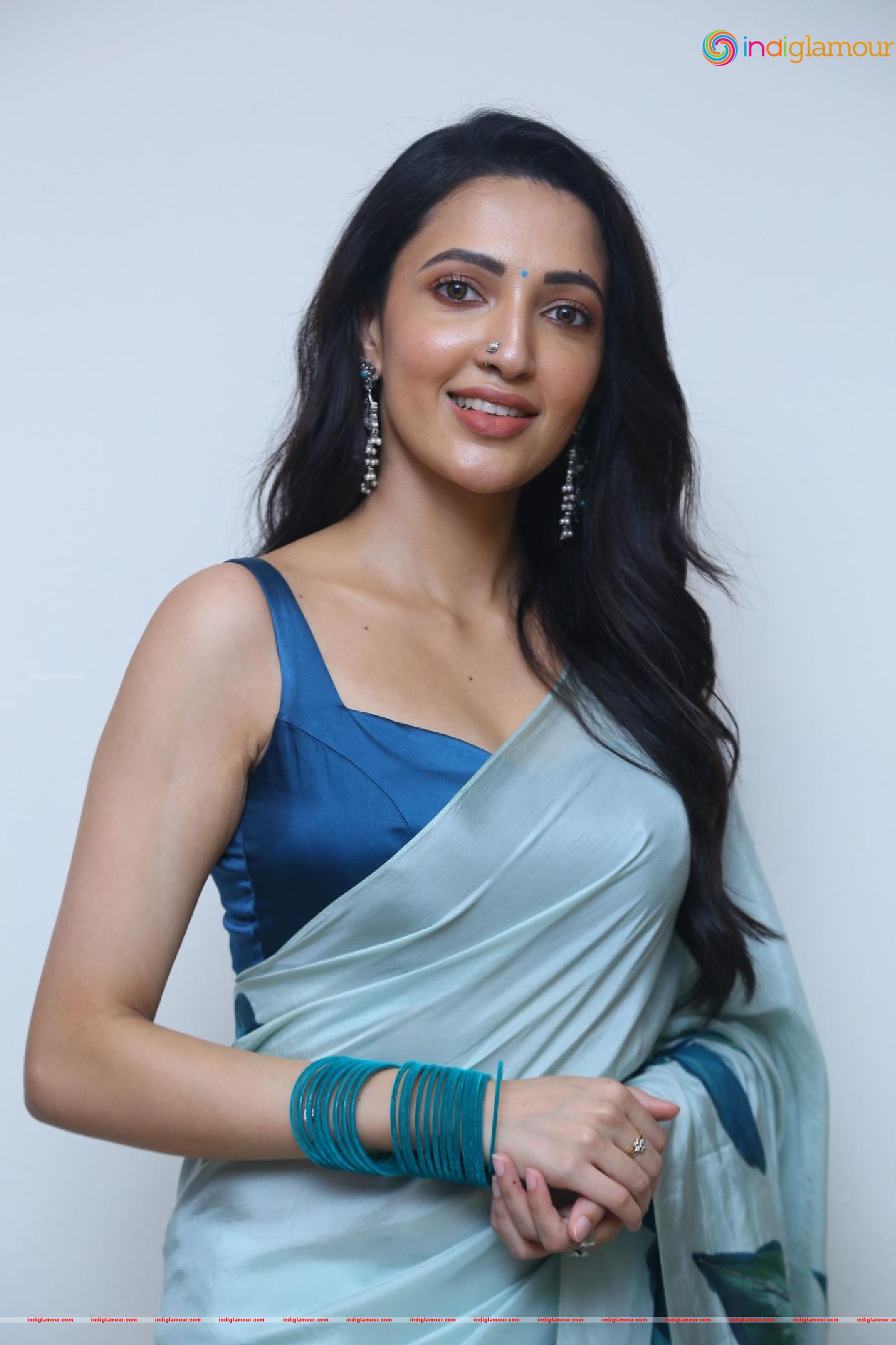 Neha Shetty Actress hd photo