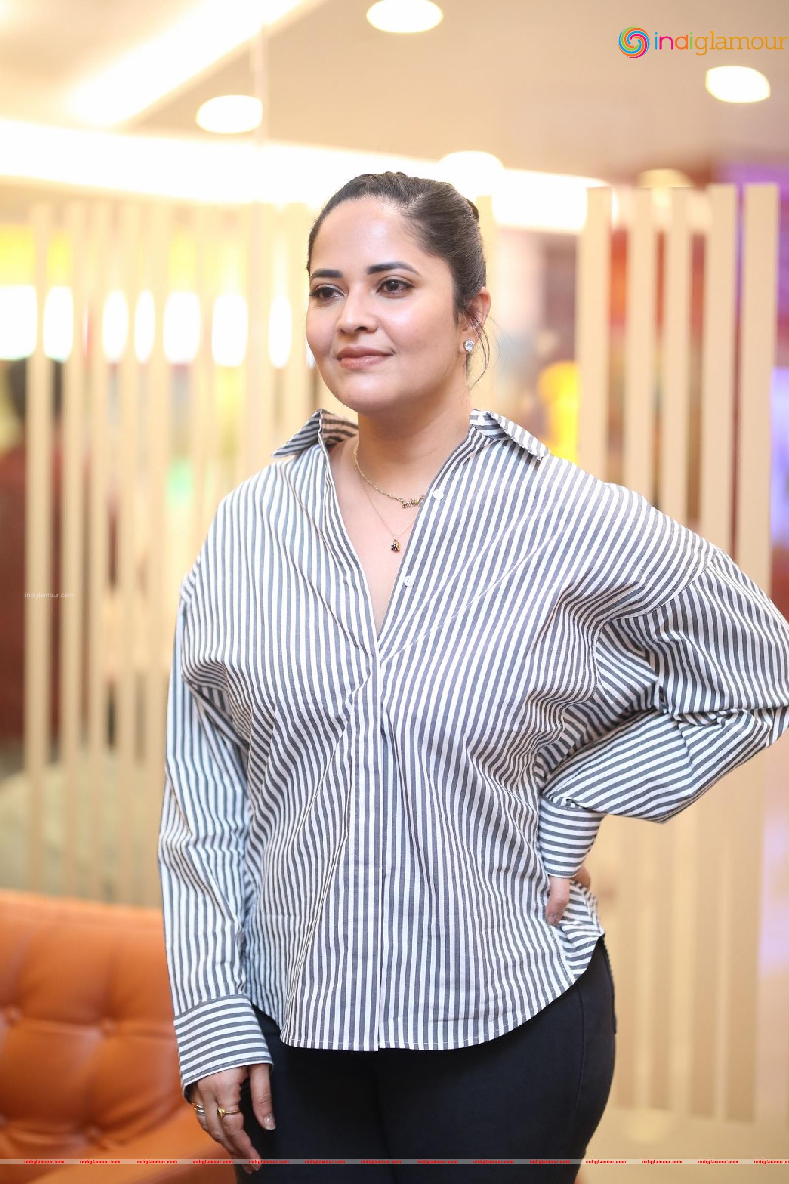 Anasuya Actress hd photo