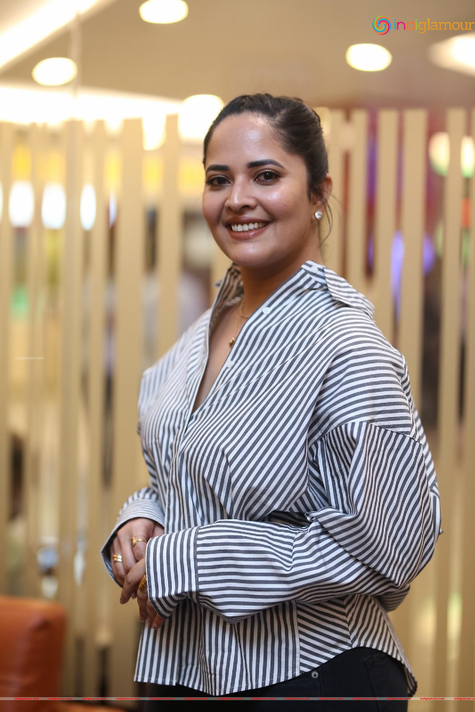 Anasuya Actress hd photo