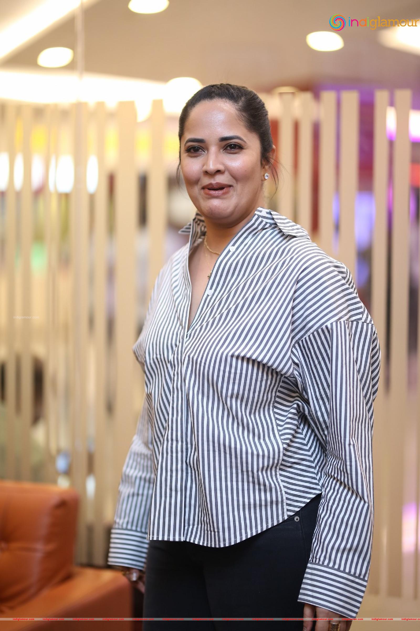Anasuya Actress hd photo