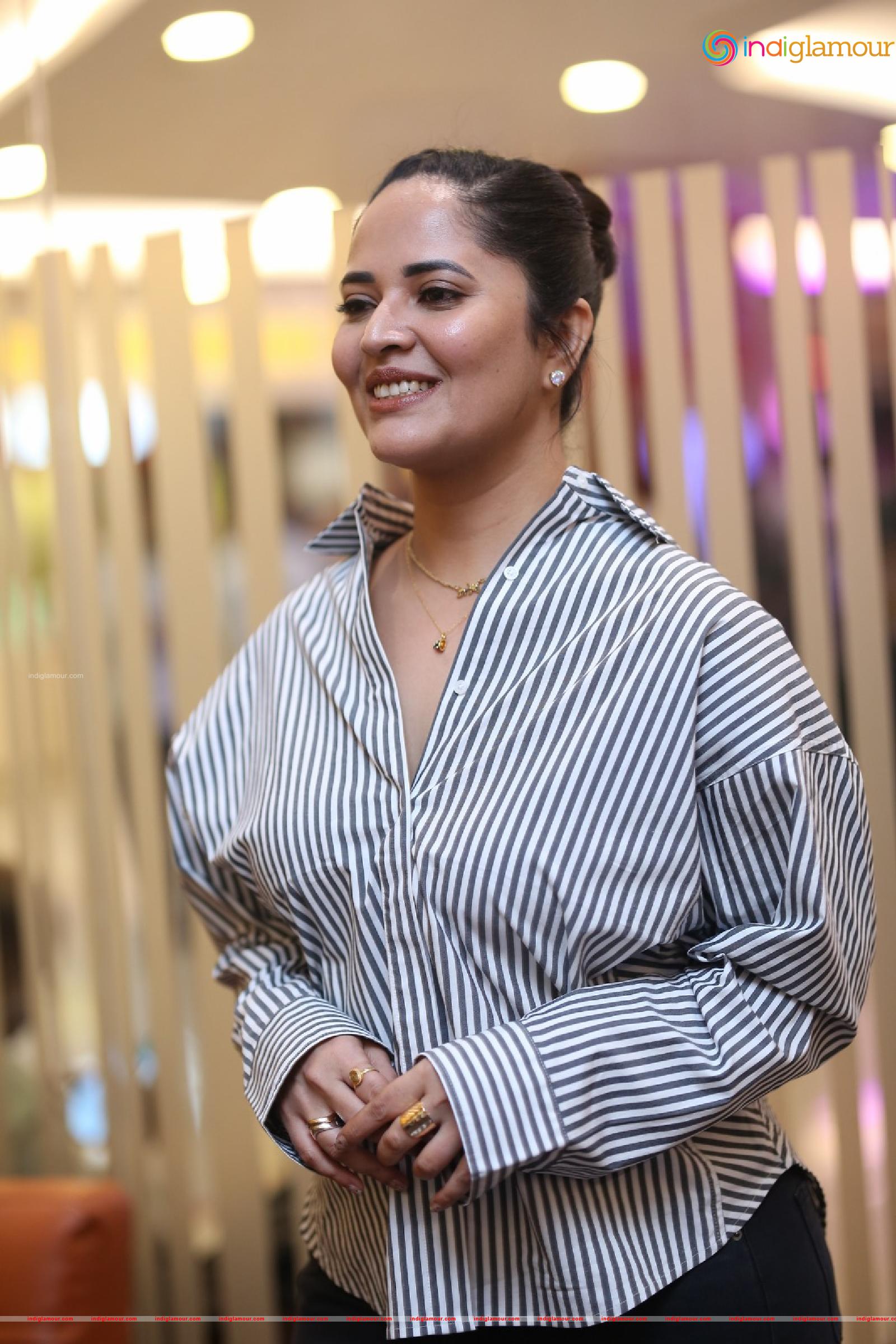 Anasuya Actress hd photo