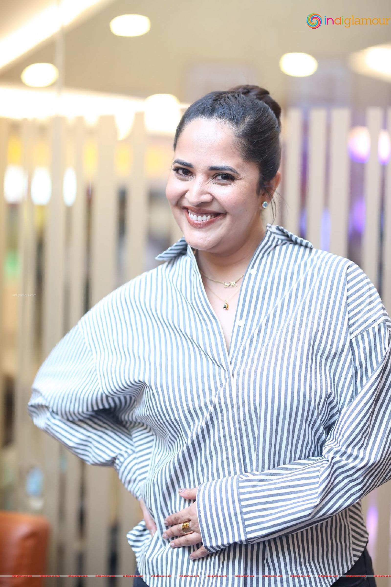 Anasuya Actress hd photo
