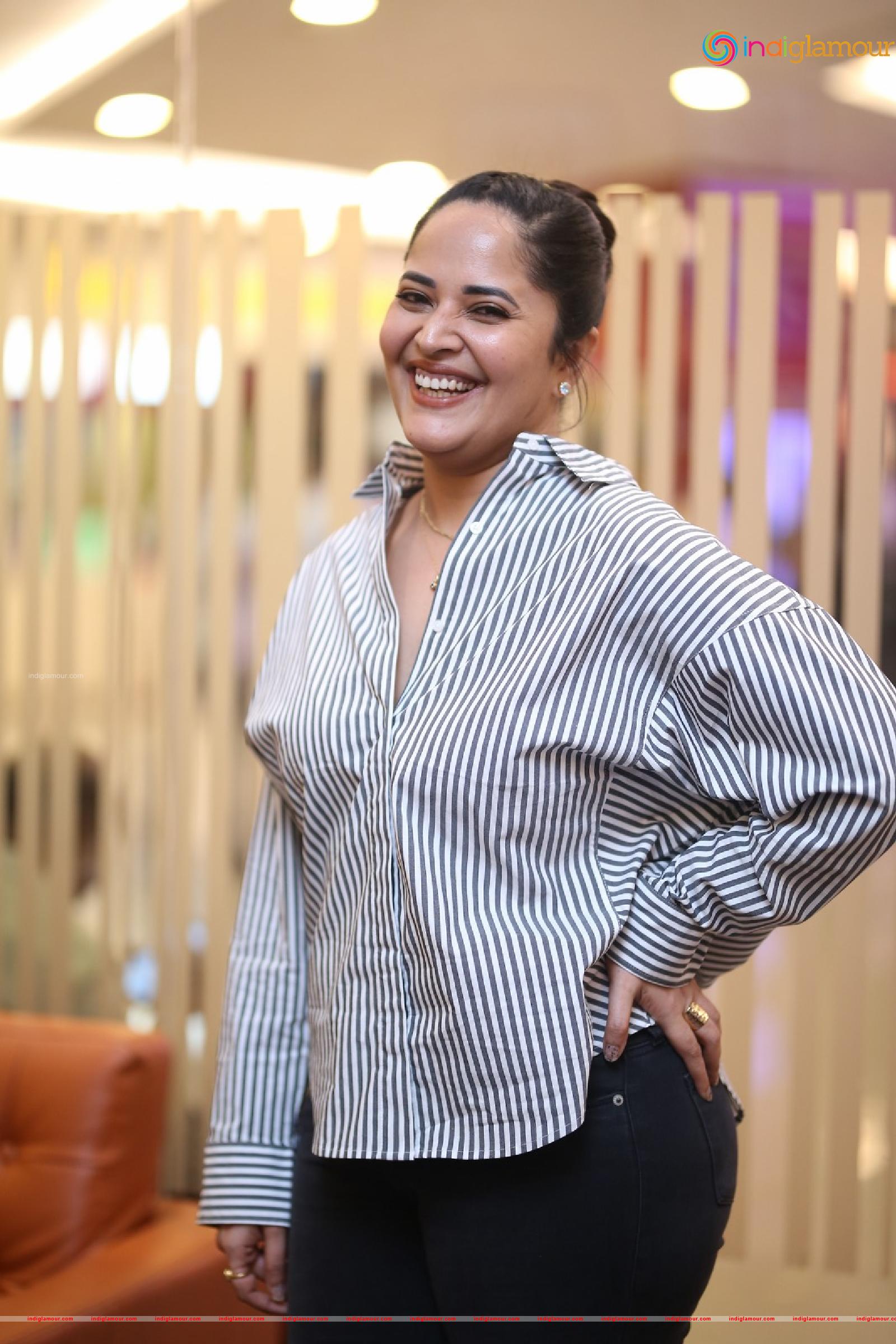 Anasuya Actress hd photo