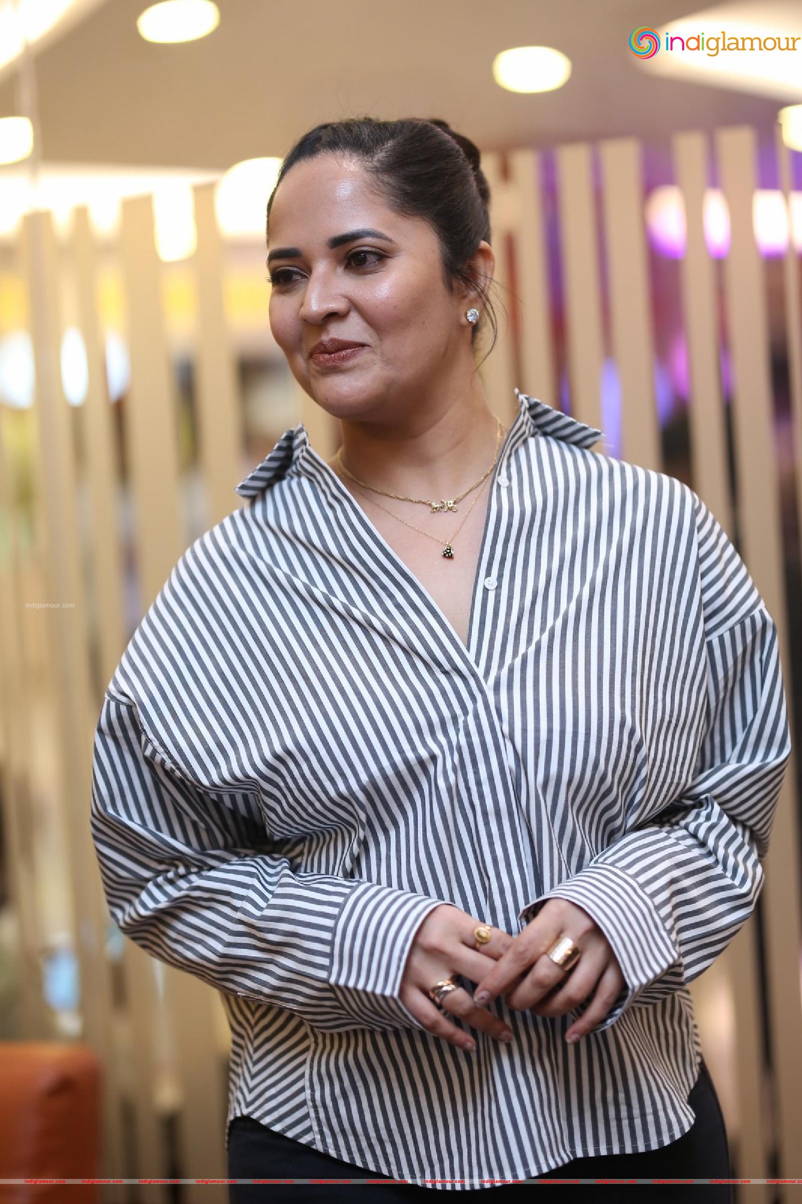 Anasuya Actress hd photo