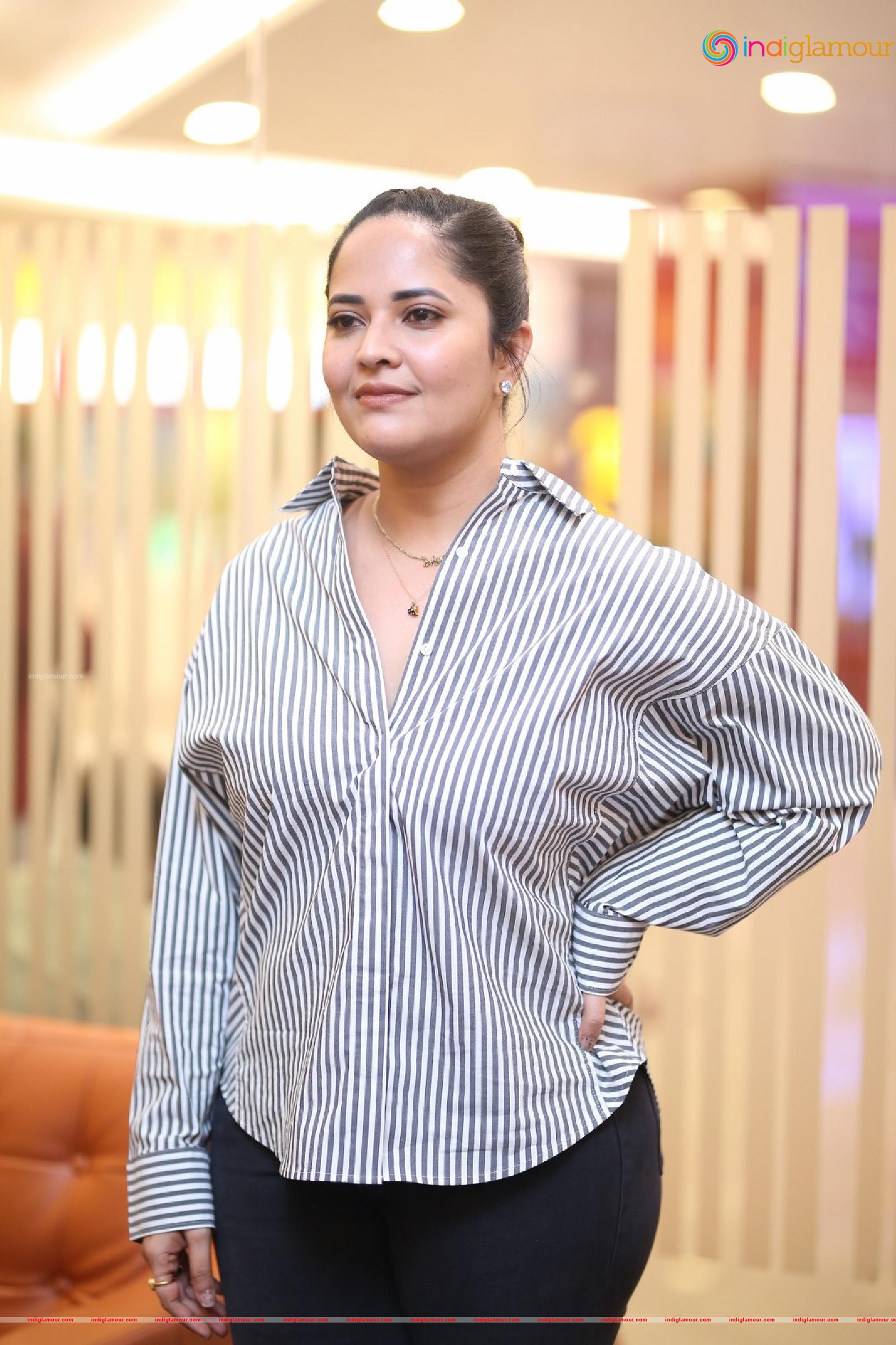 Anasuya Actress hd photo