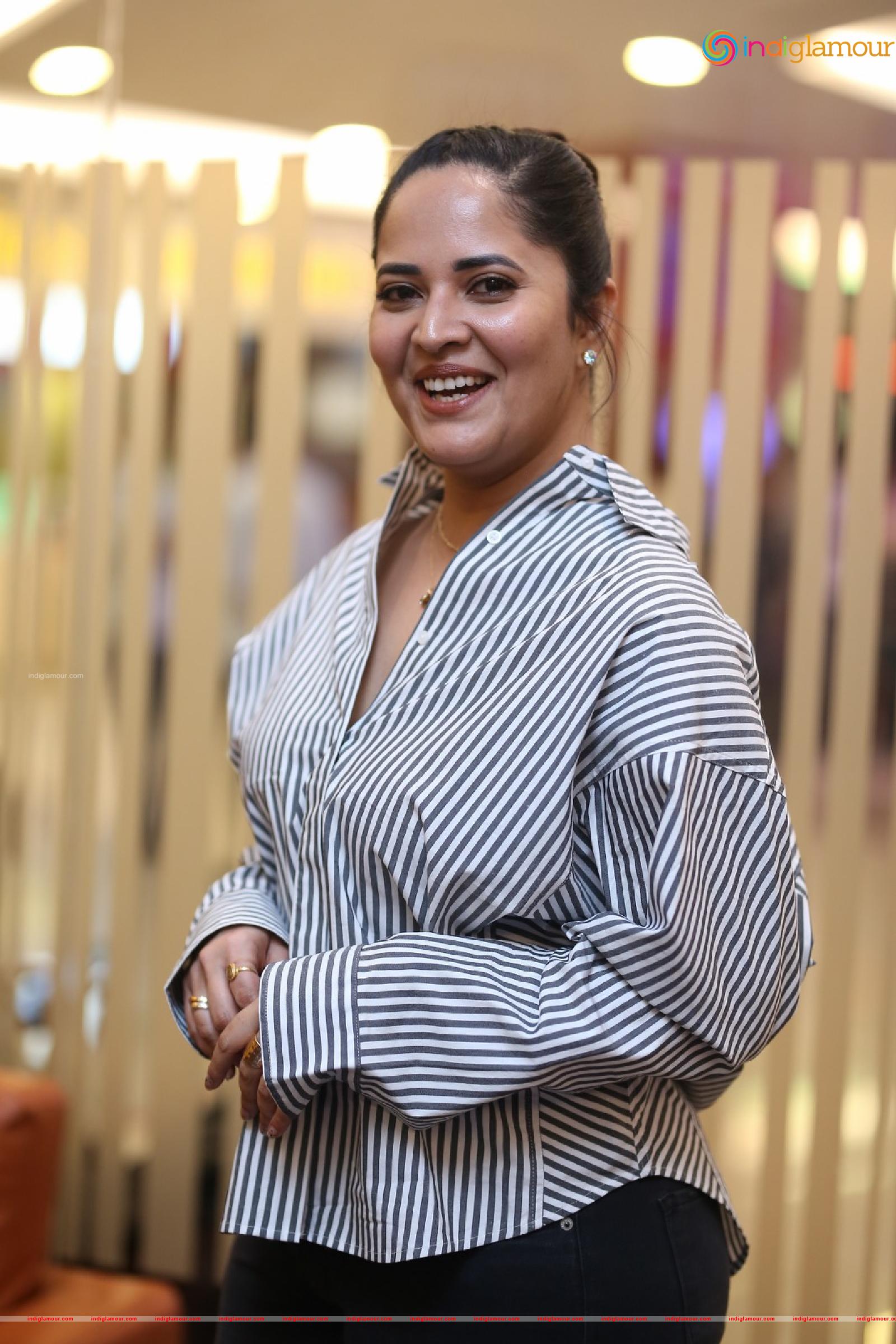 Anasuya Actress hd photo