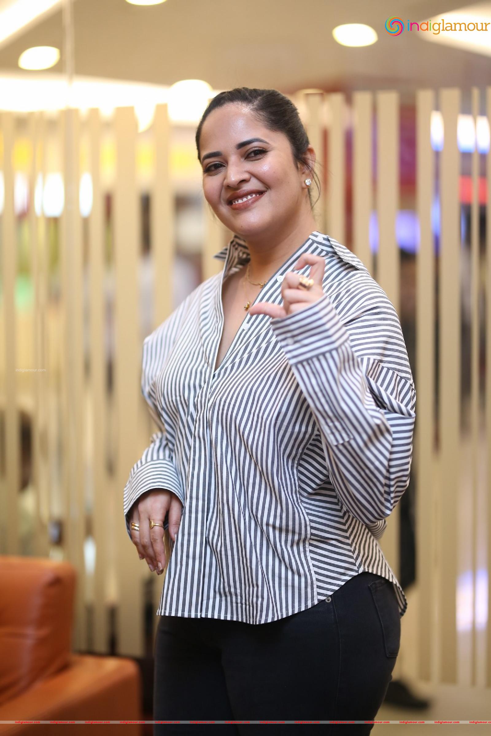 Anasuya Actress hd photo