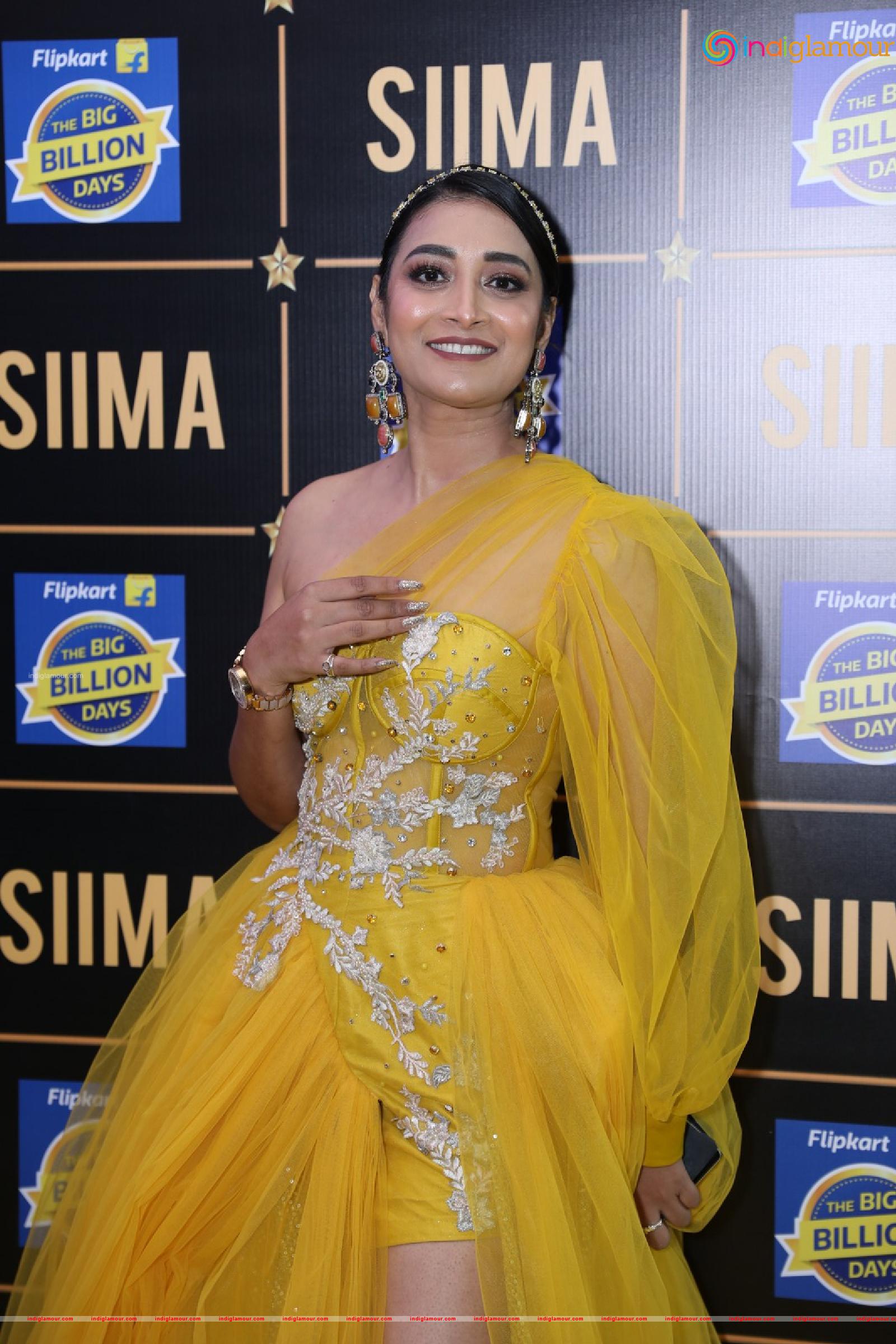 Bhanu Sree Actress hd photo
