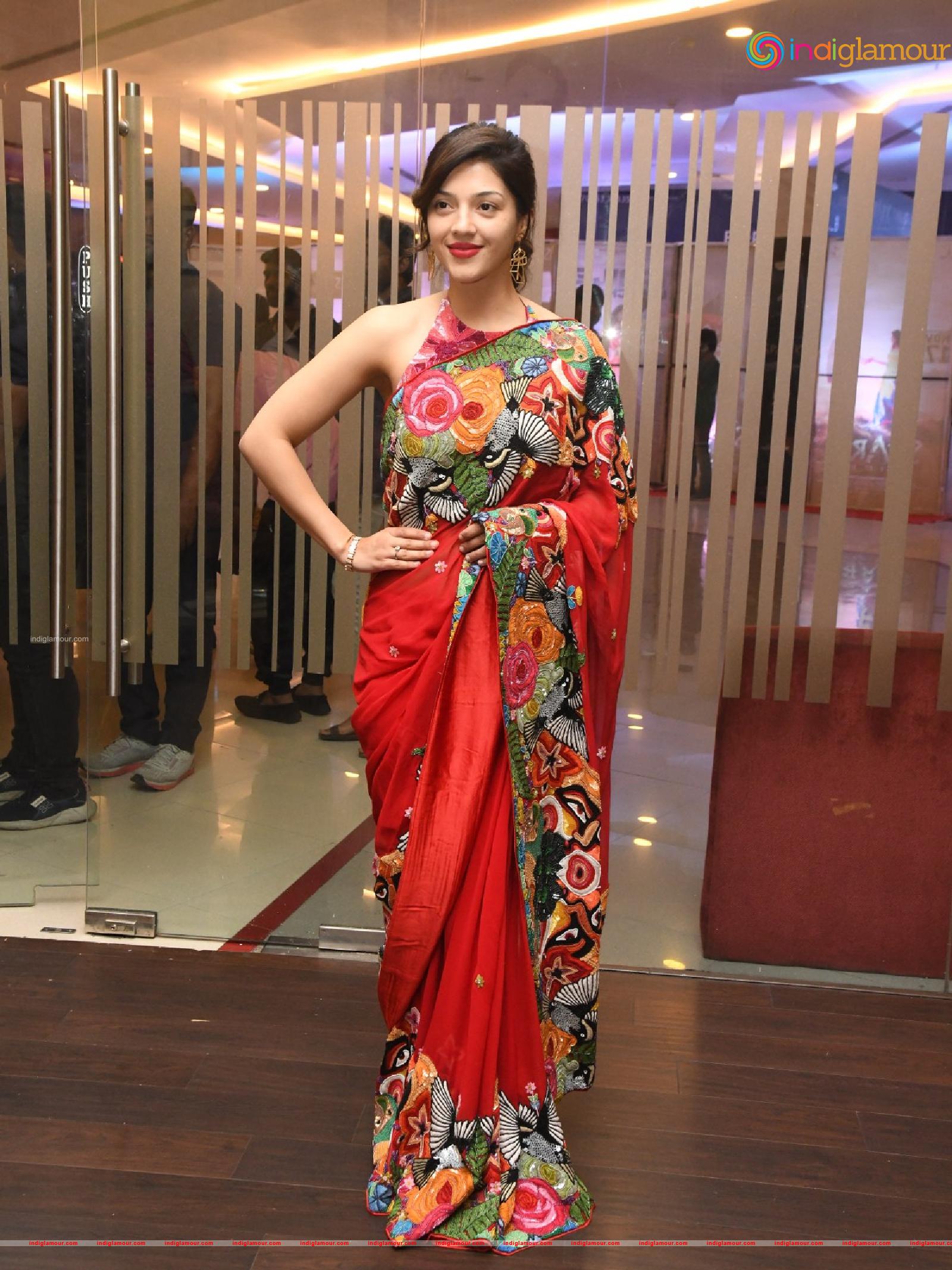 Mehreen Pirzada Actress hd photo