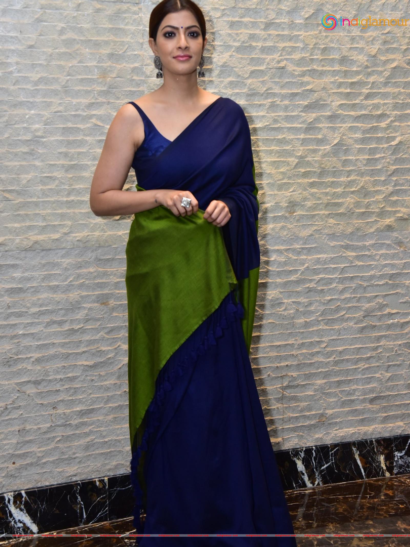 Varalaxmi Sarathkumar Actress hd photo