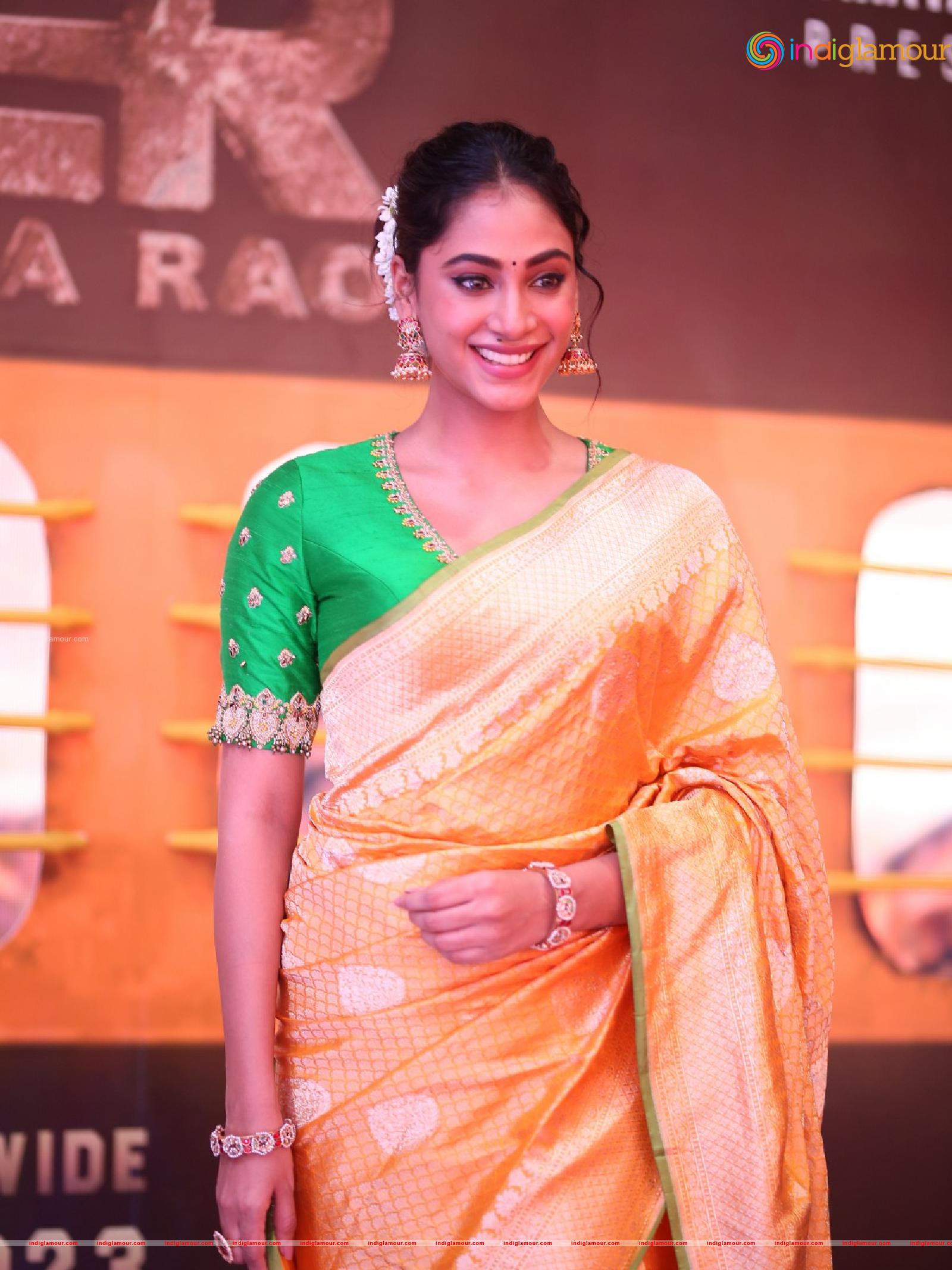 Anukreethy Vas Actress hd photo