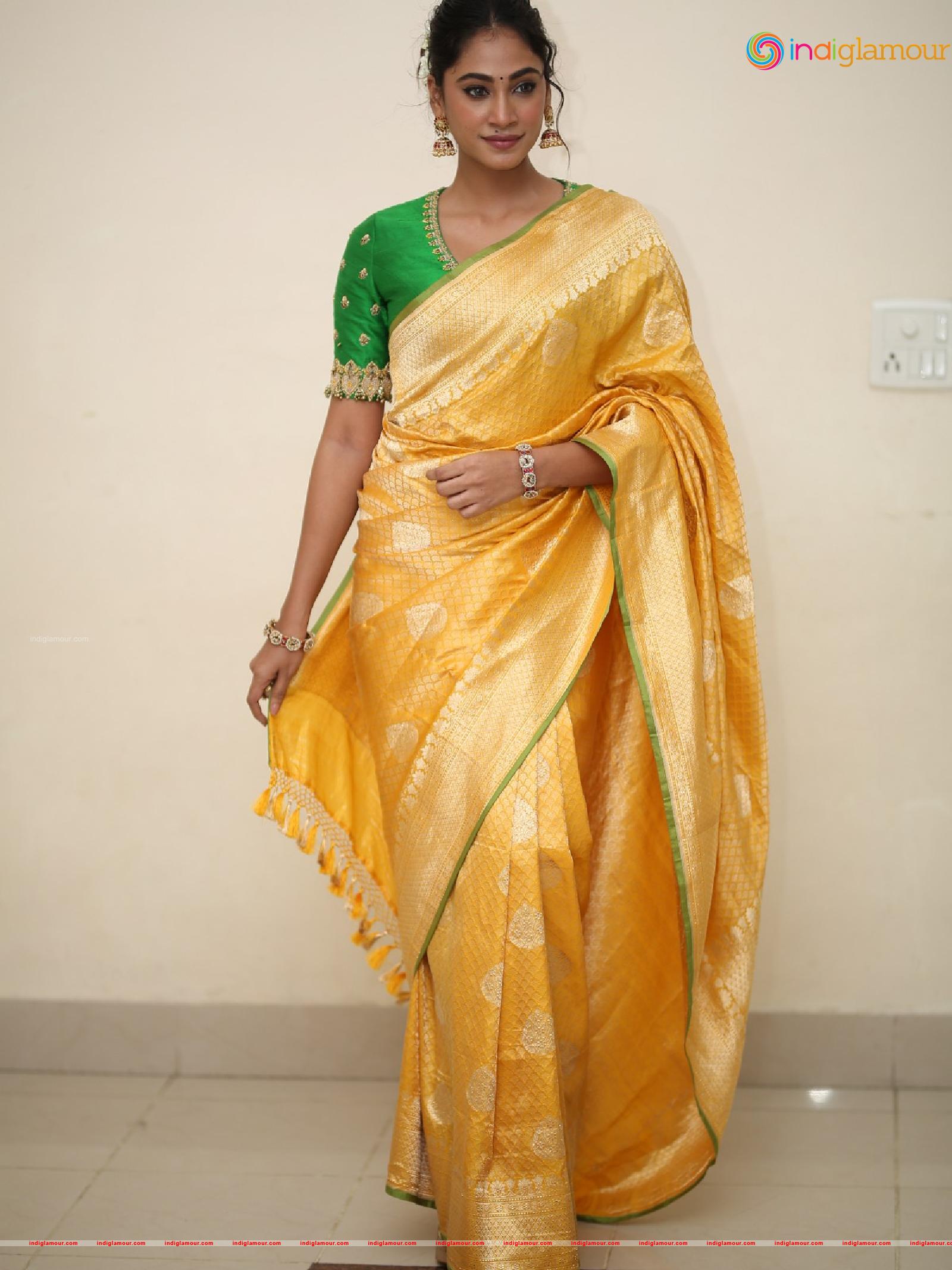 Anukreethy Vas Actress hd photo