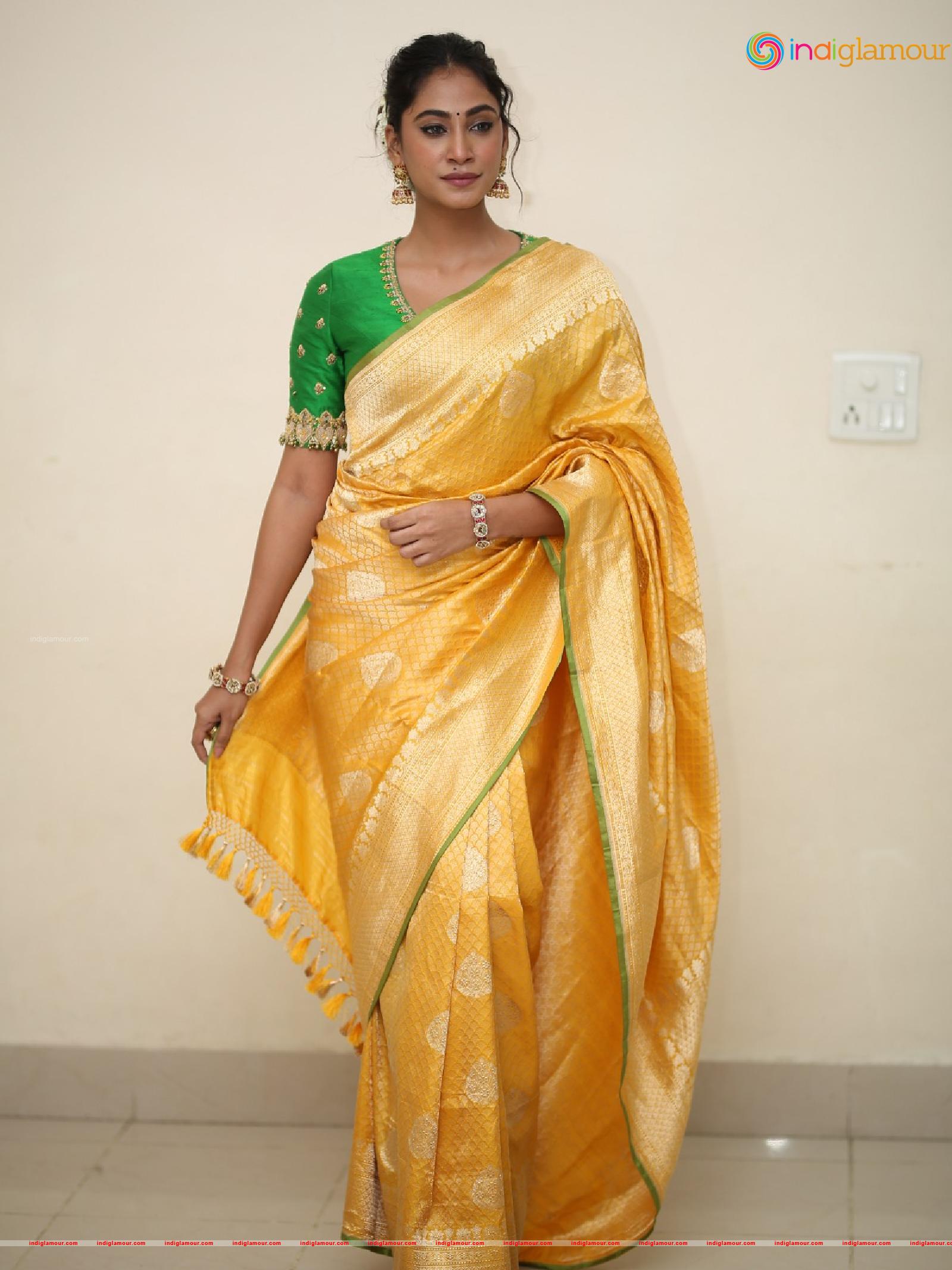 Anukreethy Vas Actress hd photo