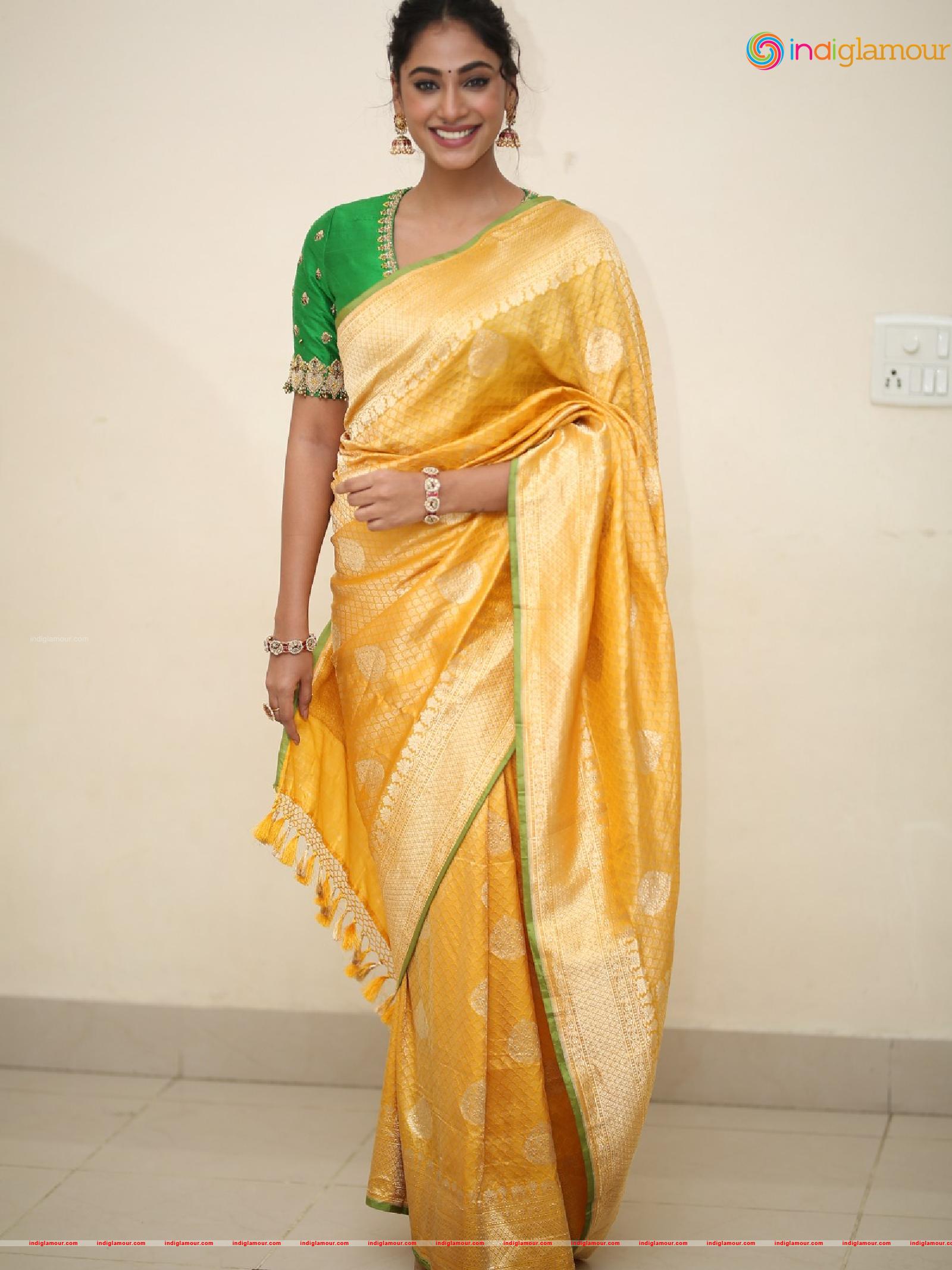 Anukreethy Vas Actress hd photo