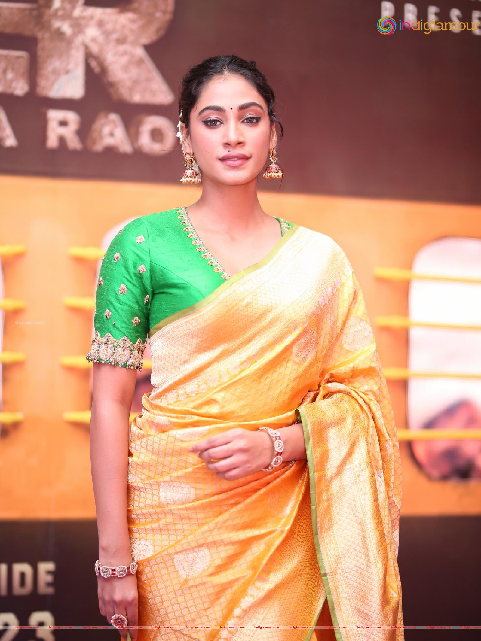 Anukreethy Vas Actress hd photo