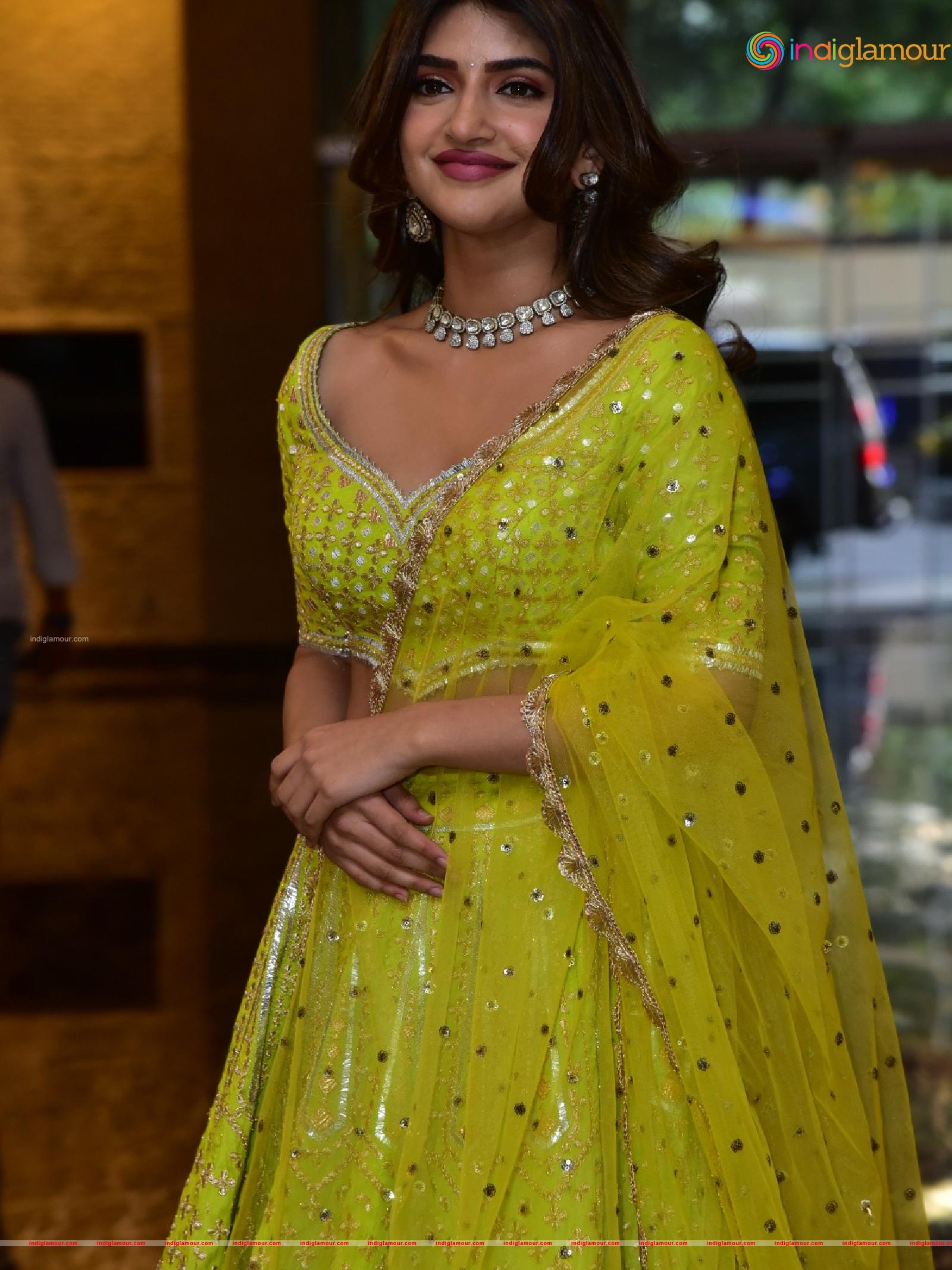 Sreeleela photos