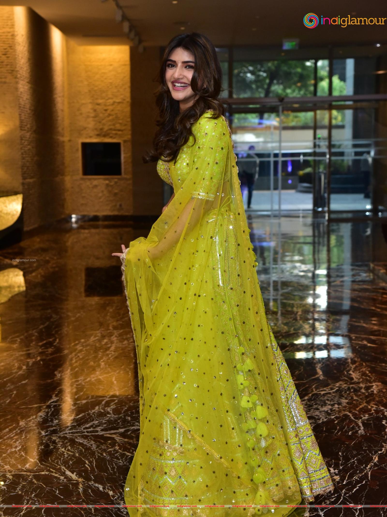 Sreeleela Actress hd photo
