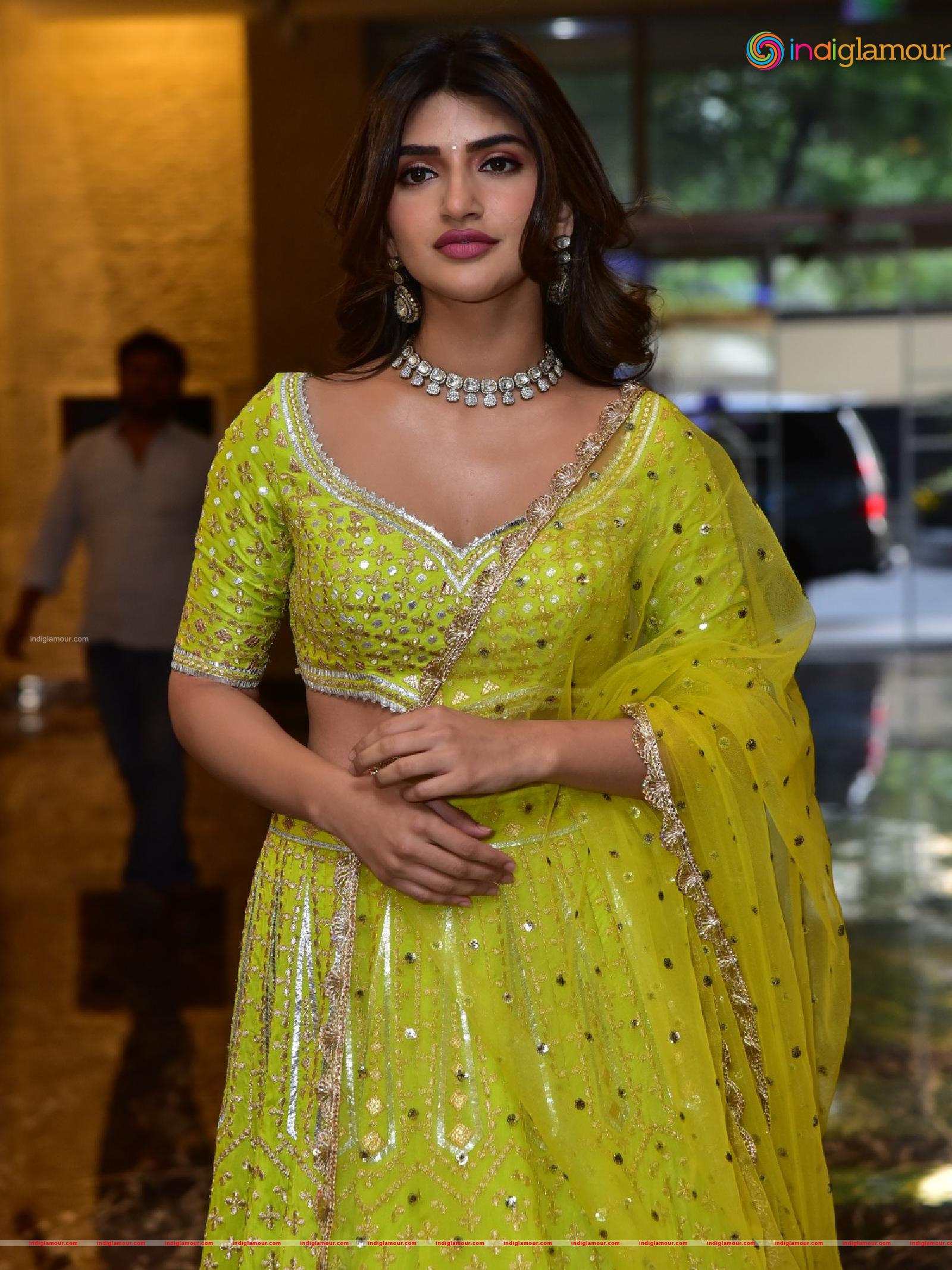 Sreeleela Actress hd photo