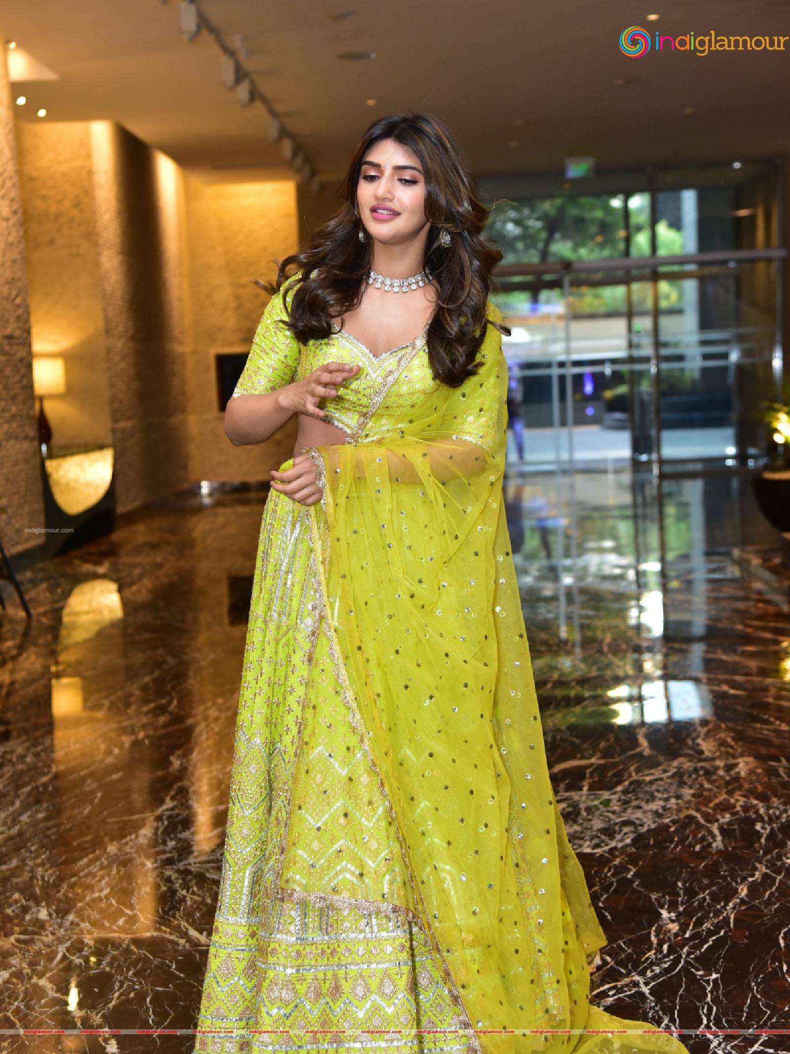 Sreeleela Actress hd photo