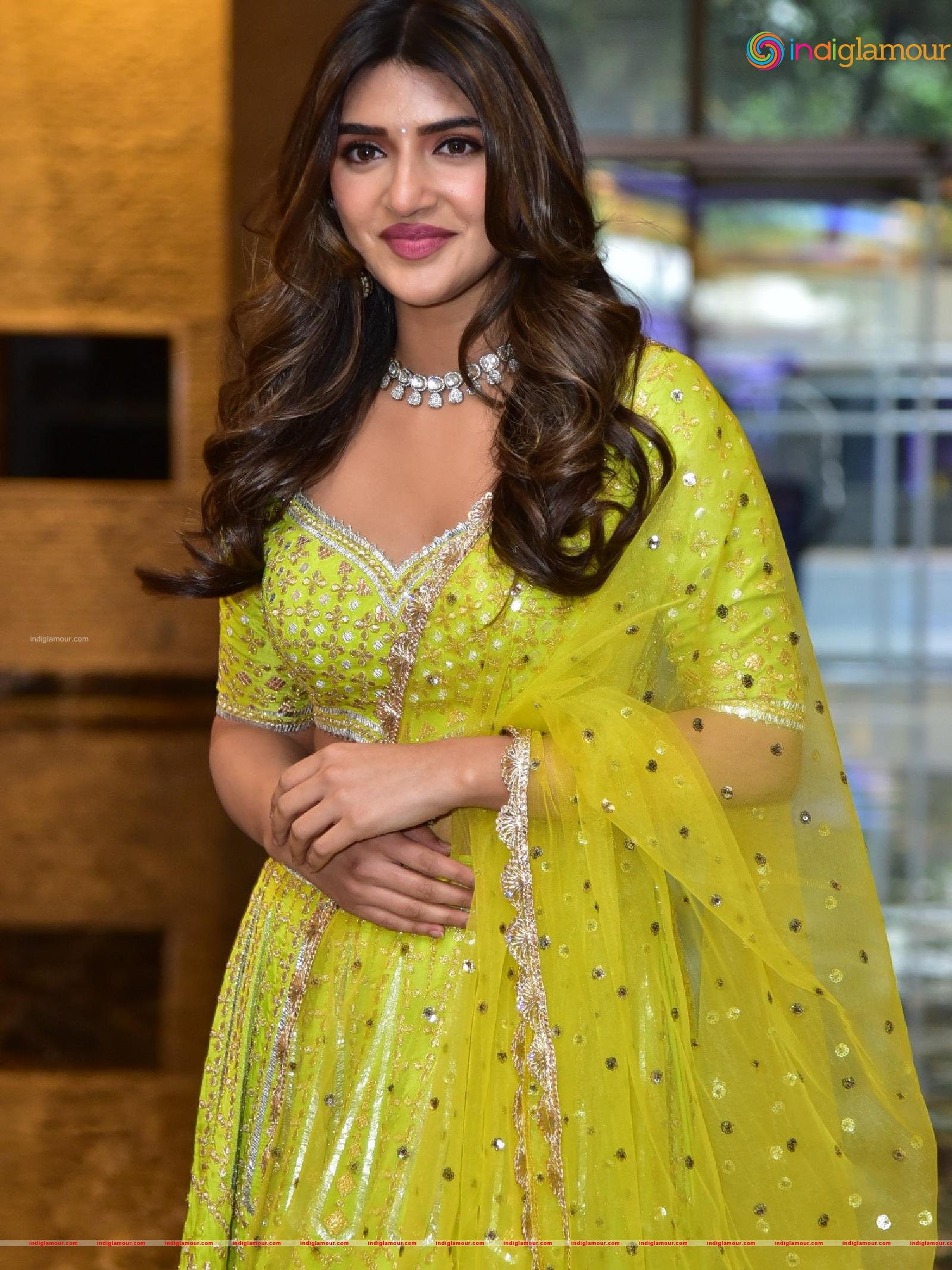 Sreeleela Actress hd photo