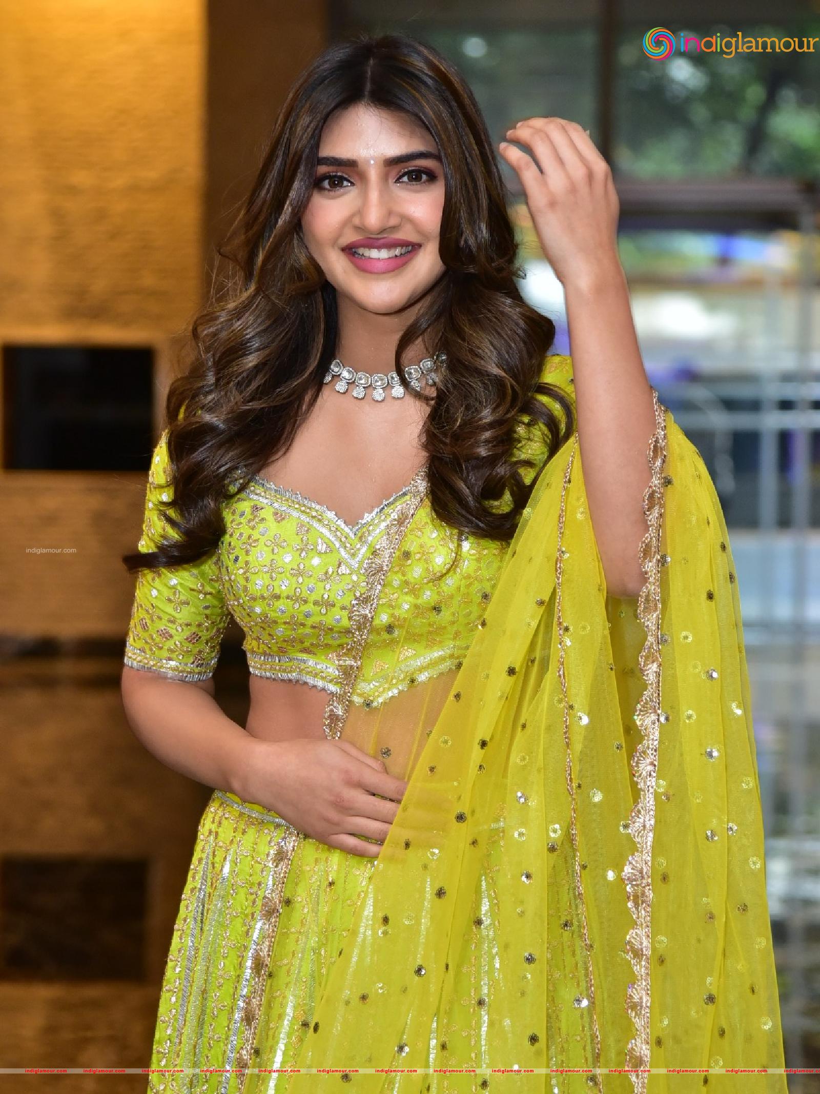 Sreeleela Actress hd photo