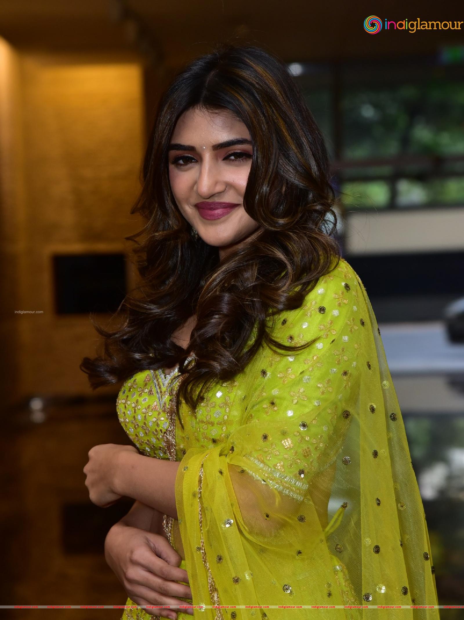 Sreeleela Actress hd photo
