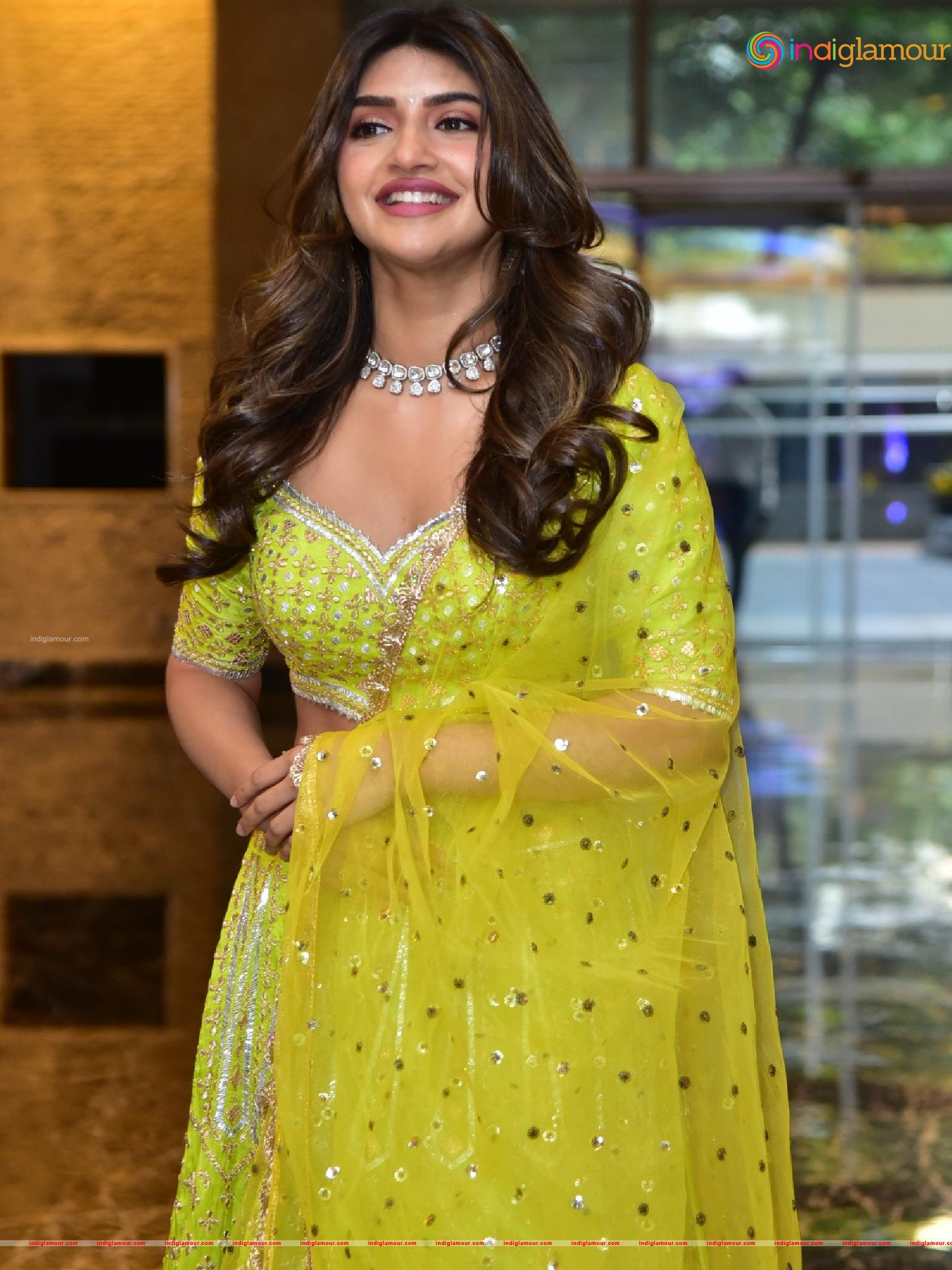 Sreeleela Actress hd photo