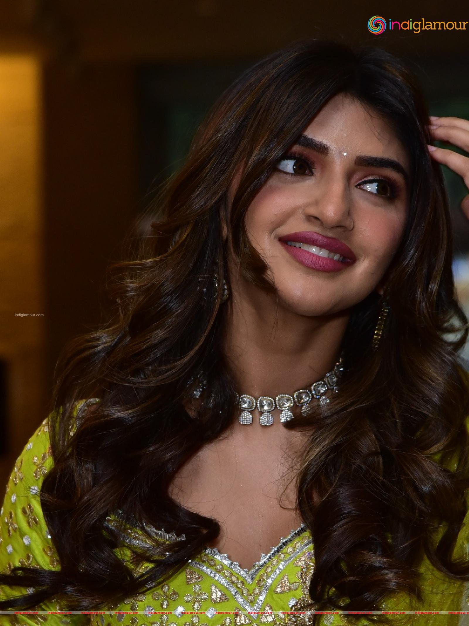 Sreeleela Actress hd photo