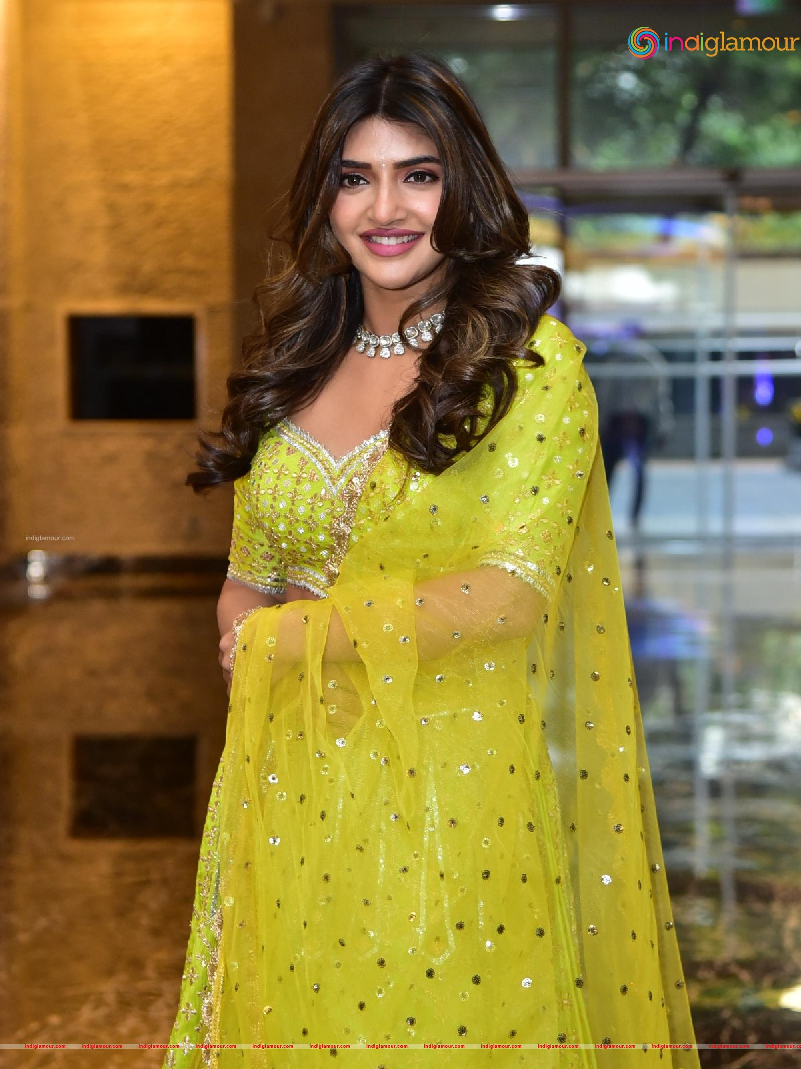 Sreeleela Actress hd photo