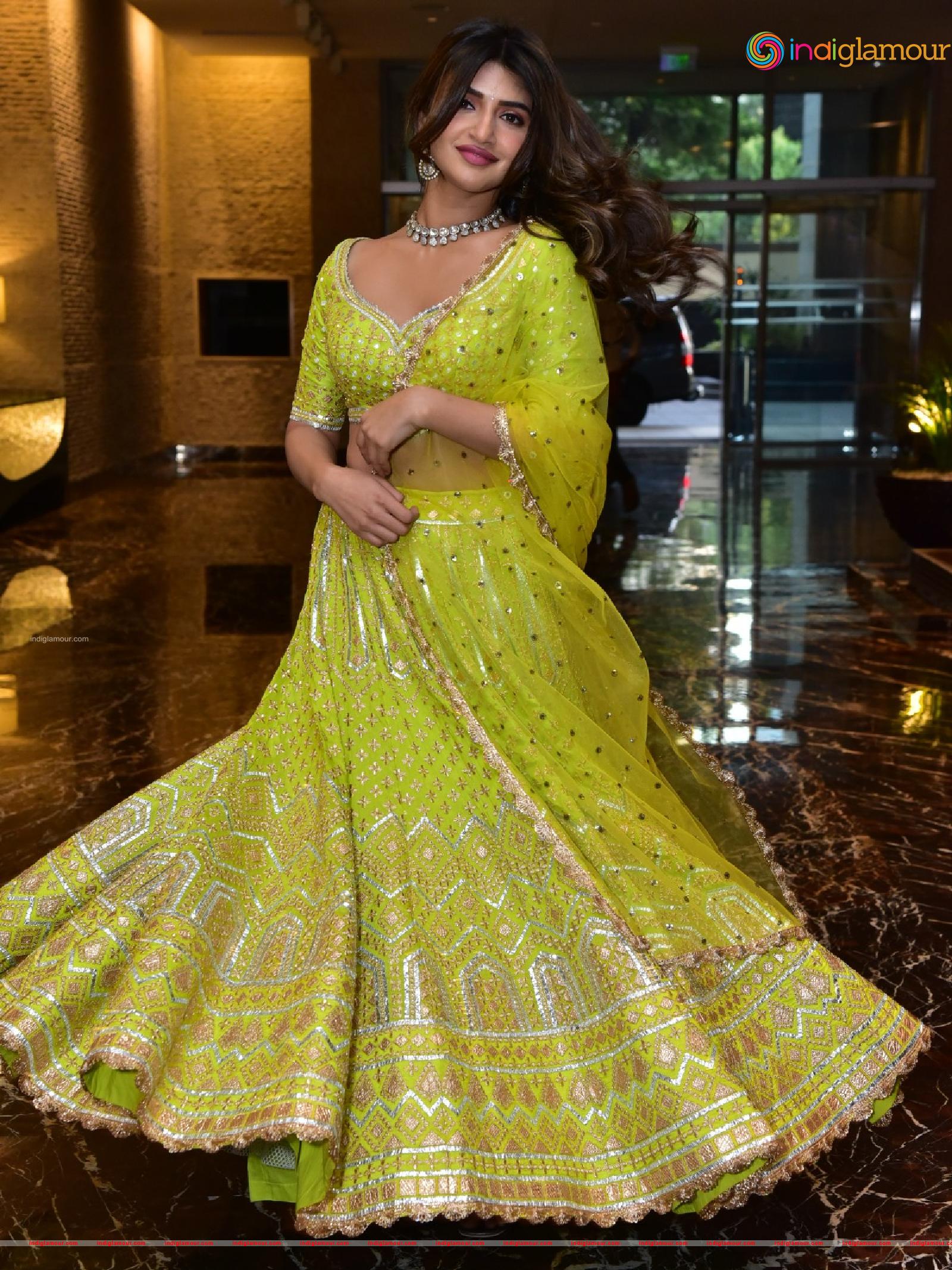 Sreeleela Actress hd photo