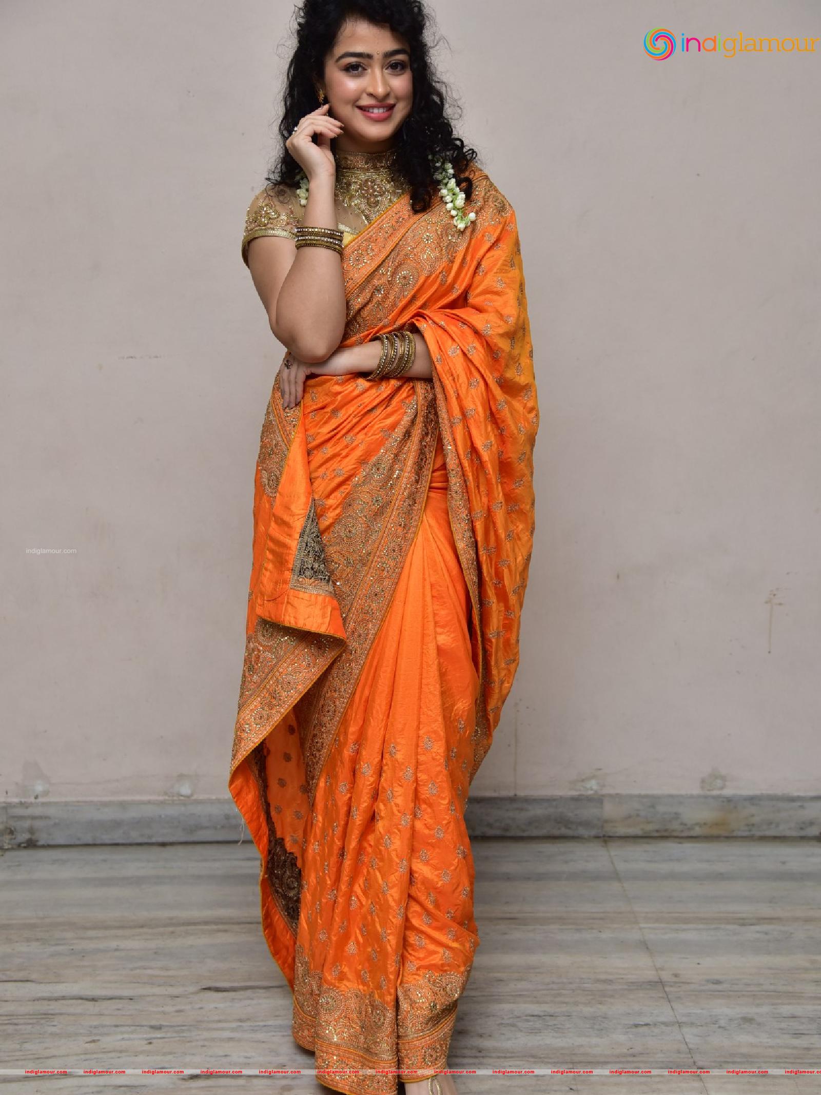 Apsara Rani Actress hd photo