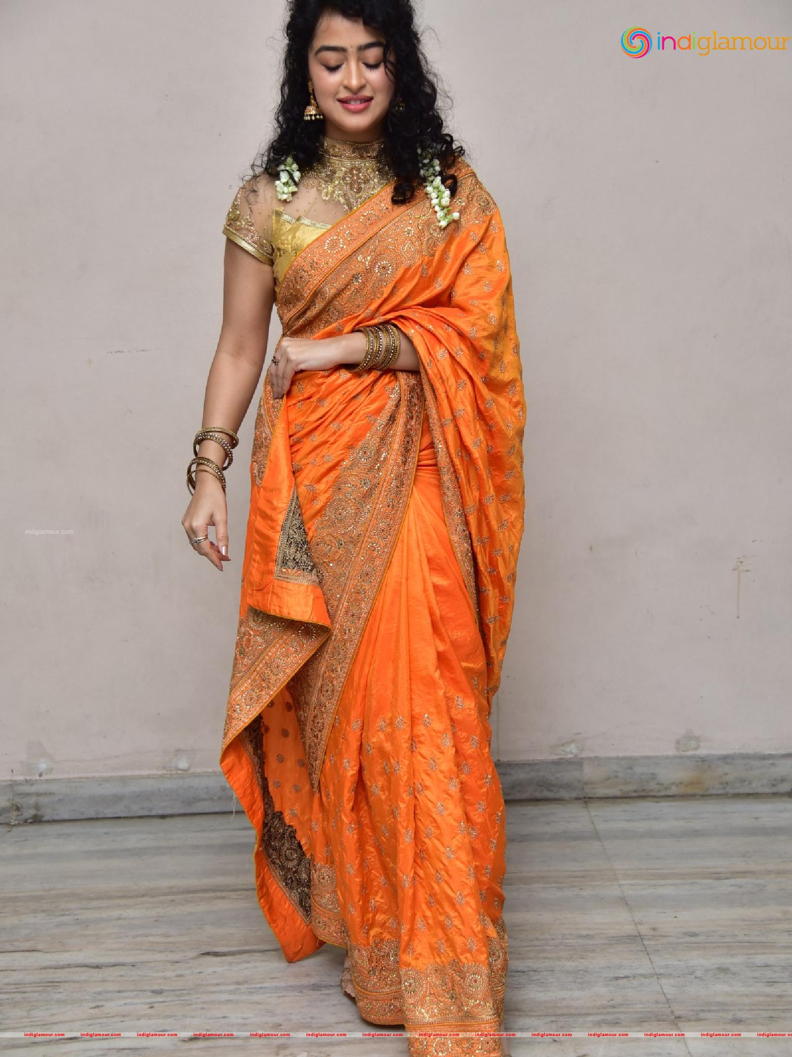 Apsara Rani Actress hd photo