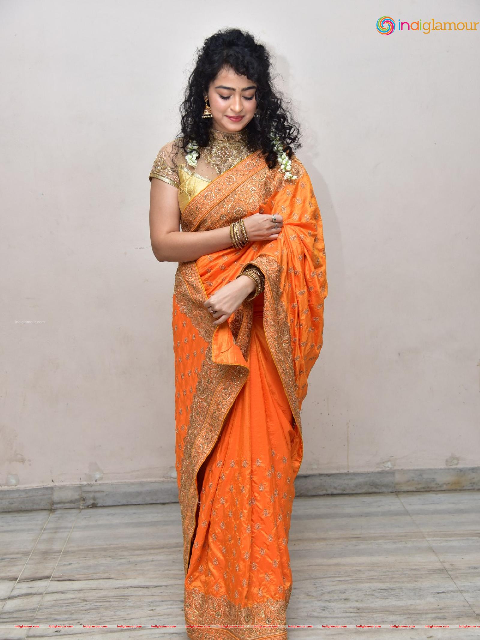 Apsara Rani Actress hd photo